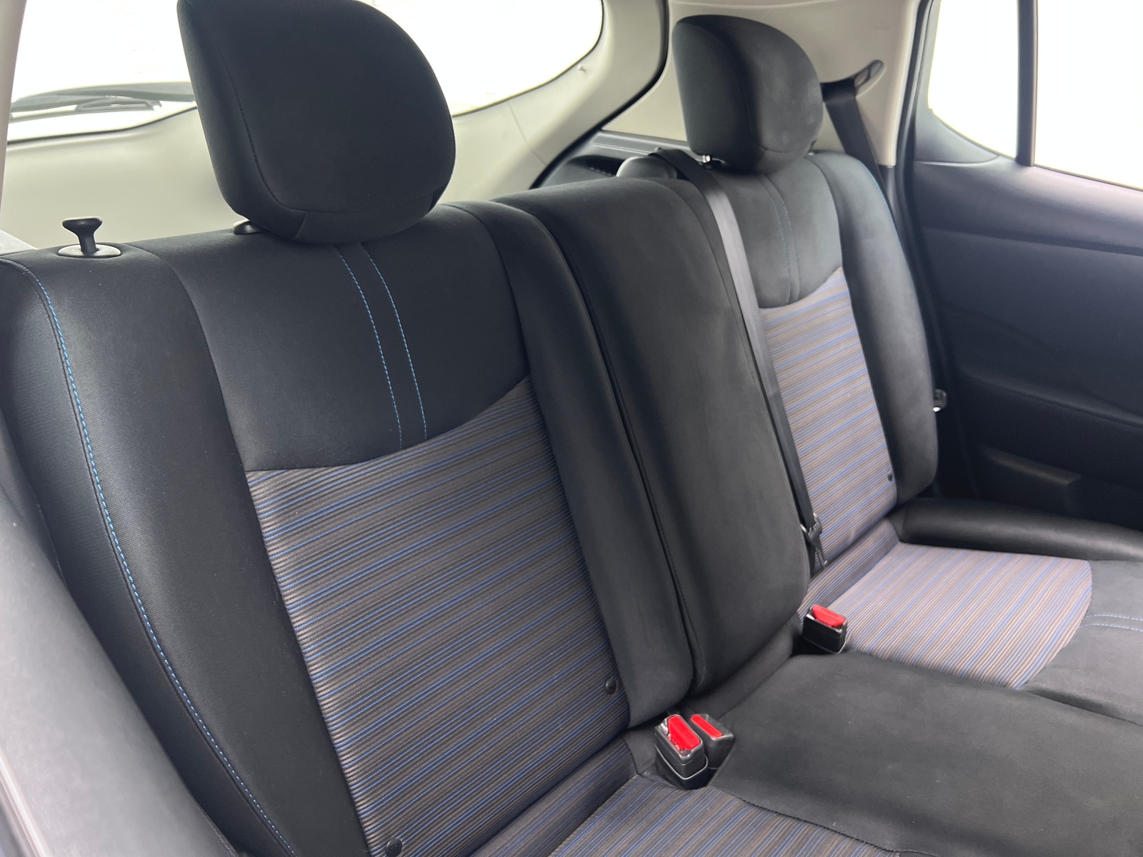 Thumbnail: 2019 Nissan Leaf - 6
