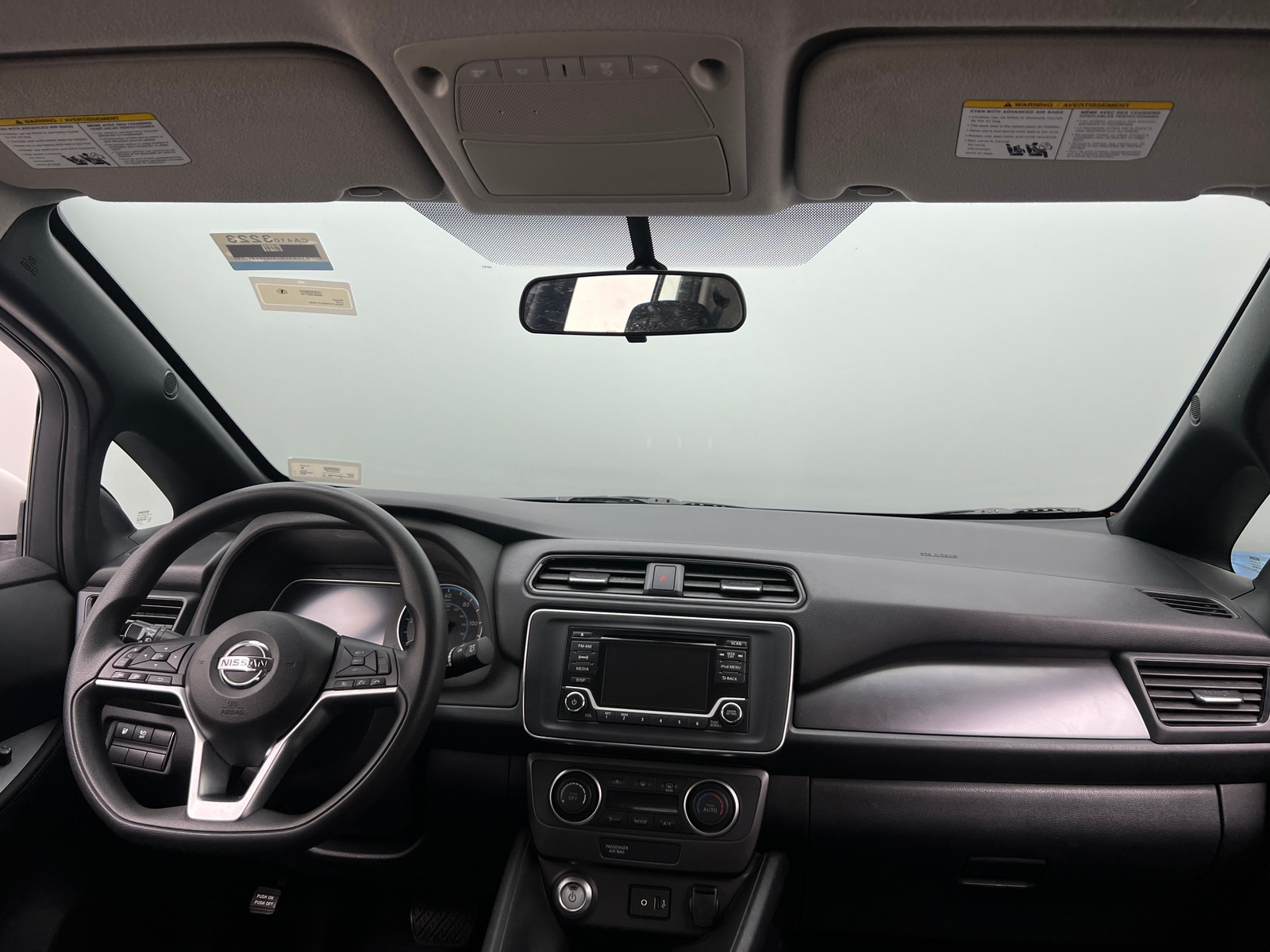 Thumbnail: 2019 Nissan Leaf - 3