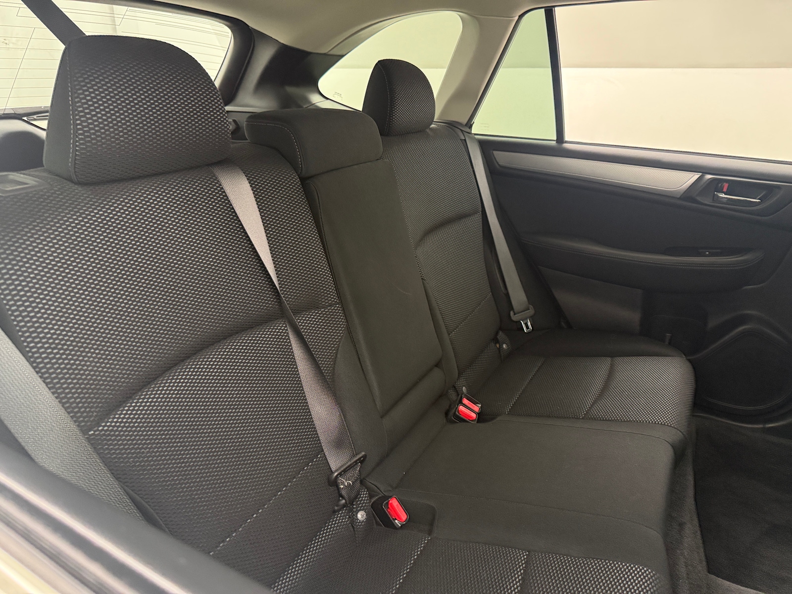 Thumbnail: 2015 Subaru Outback - 6