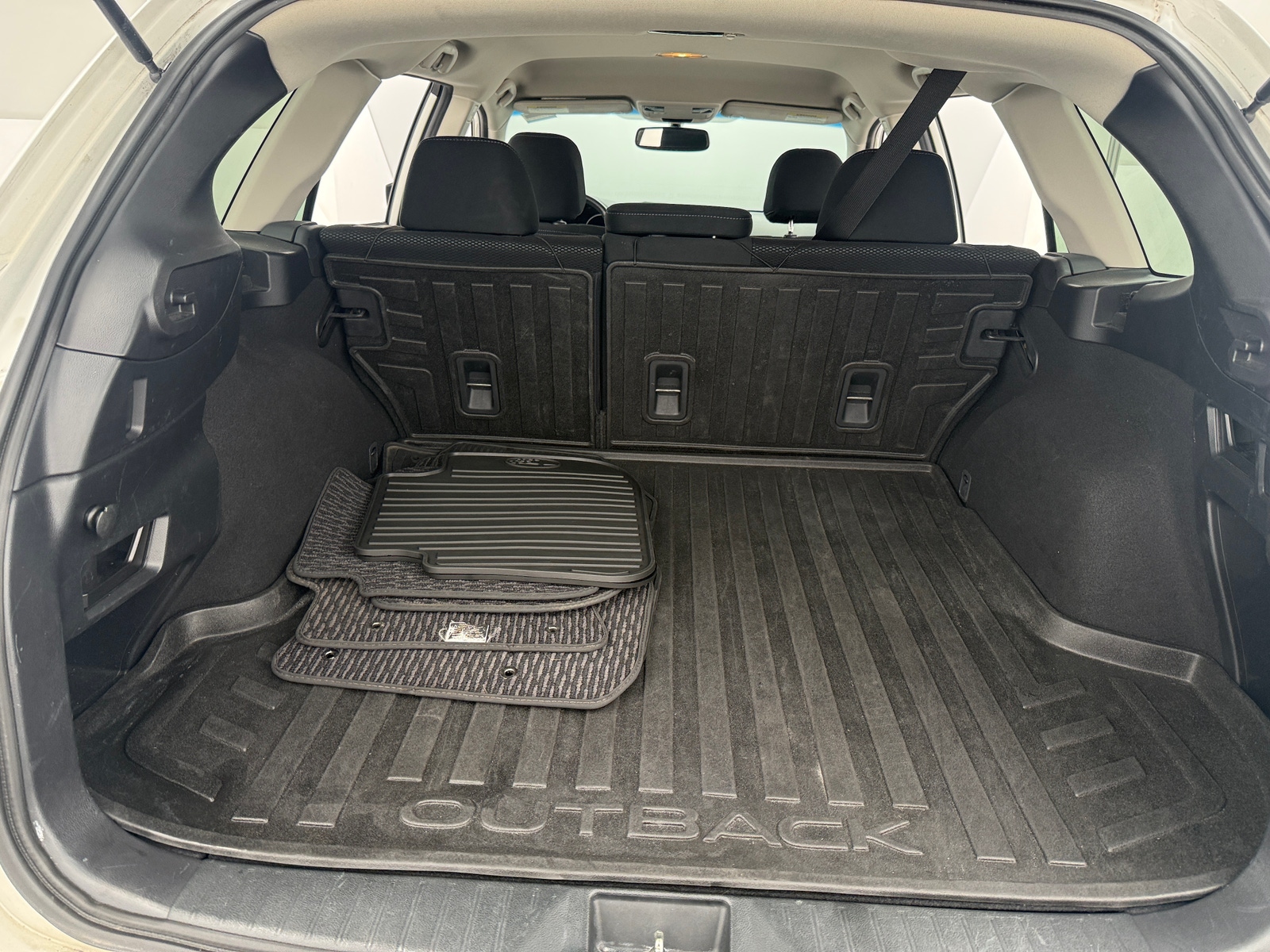 Thumbnail: 2015 Subaru Outback - 7