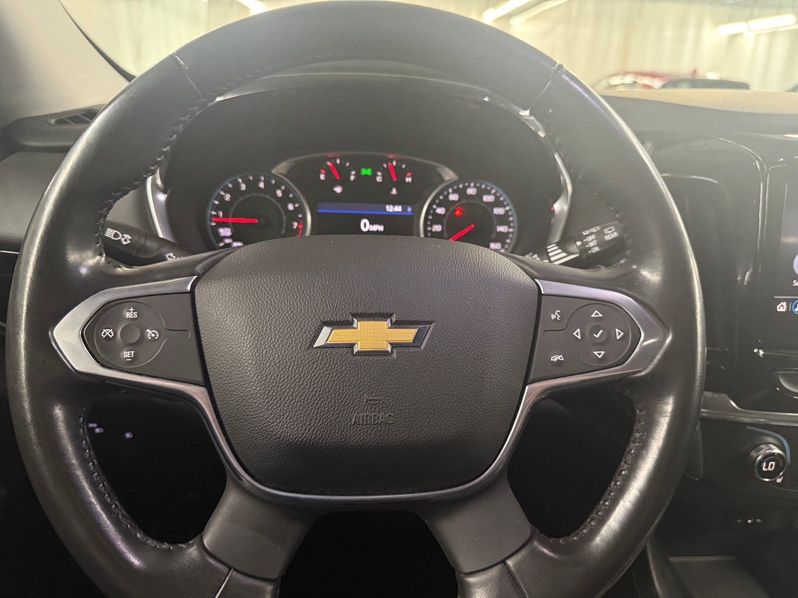 Thumbnail: 2021 Chevrolet Traverse - 5