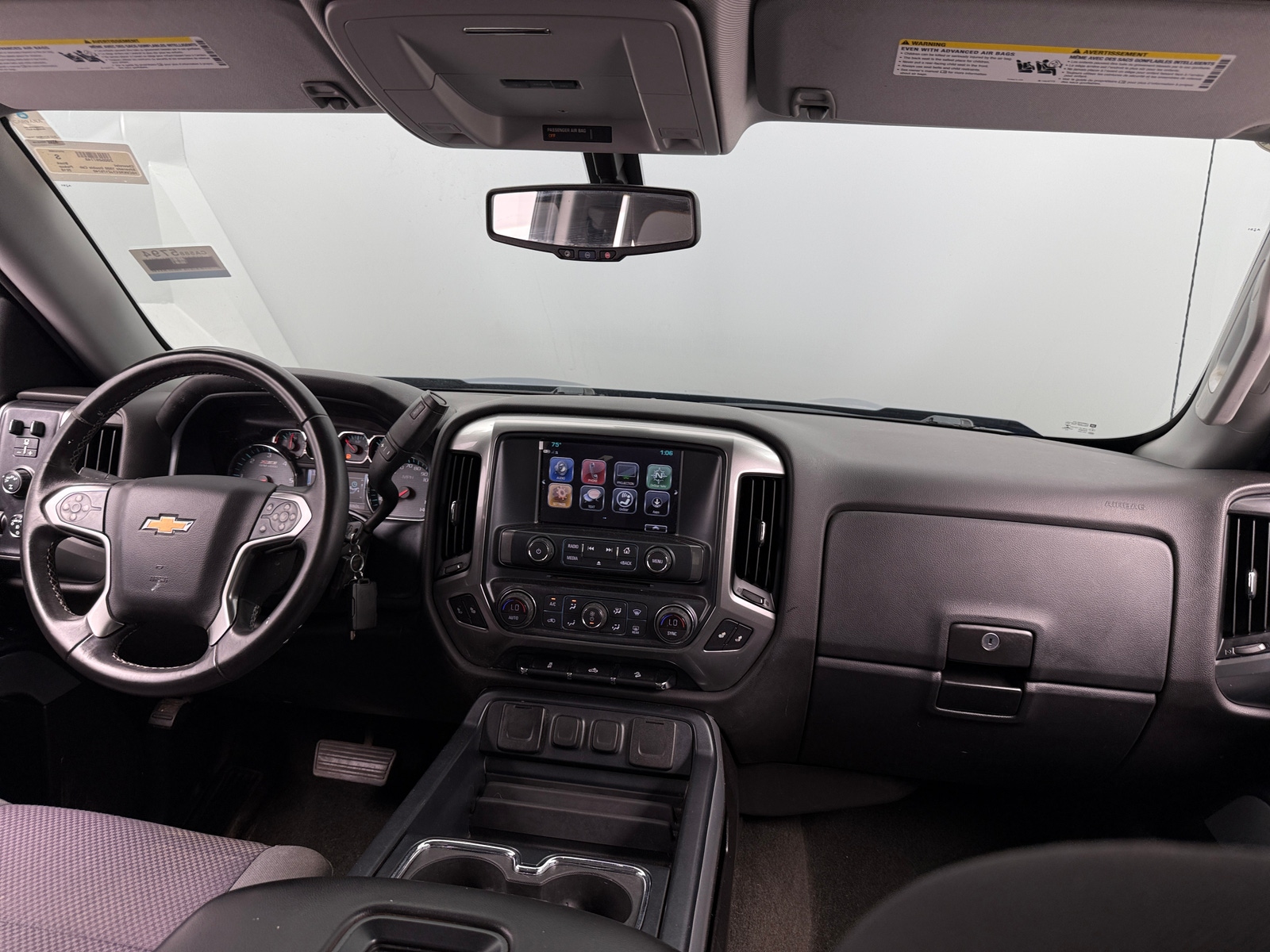 Thumbnail: 2018 Chevrolet Silverado 1500 - 3