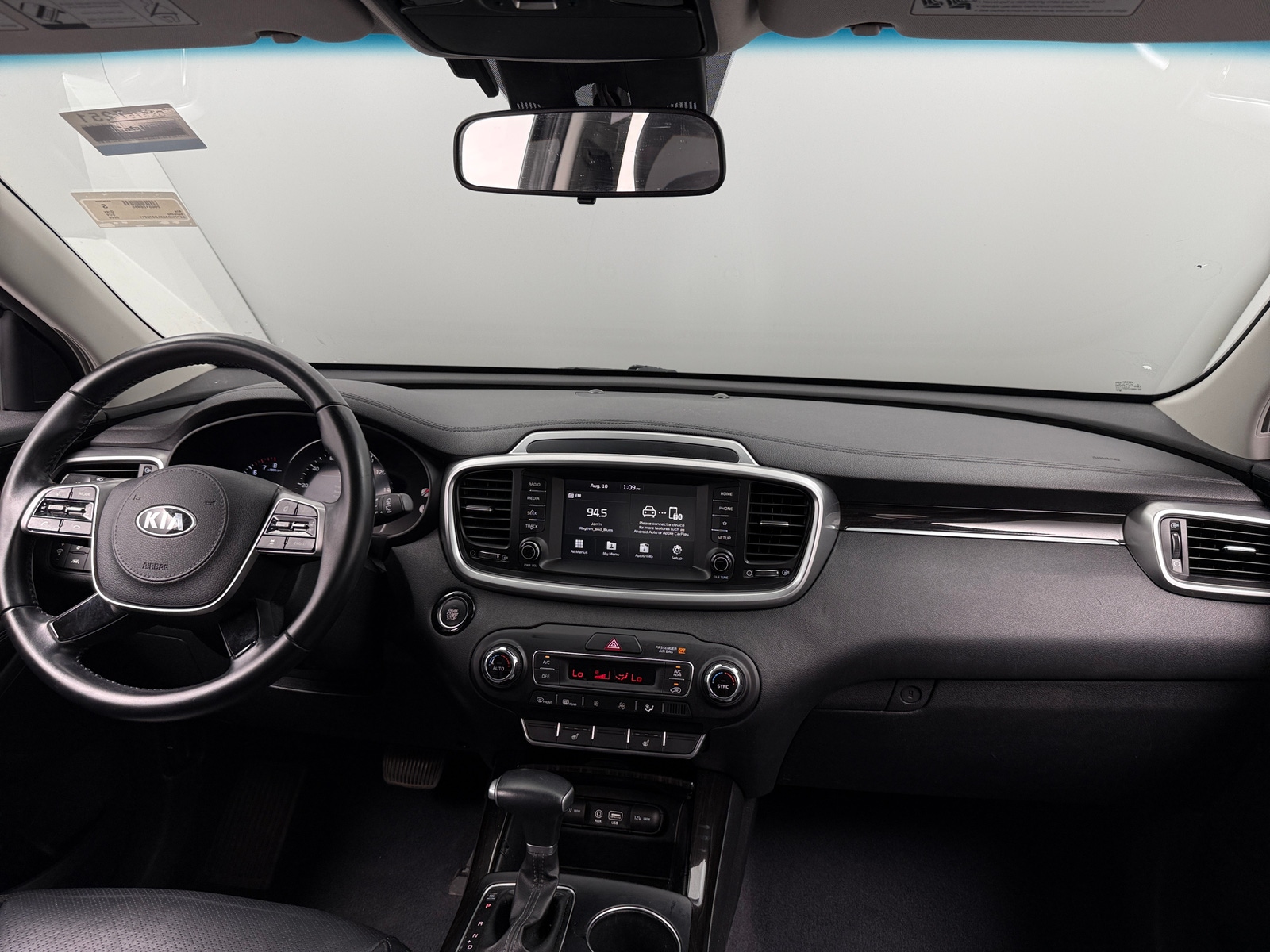 Thumbnail: 2020 Kia Sorento - 2