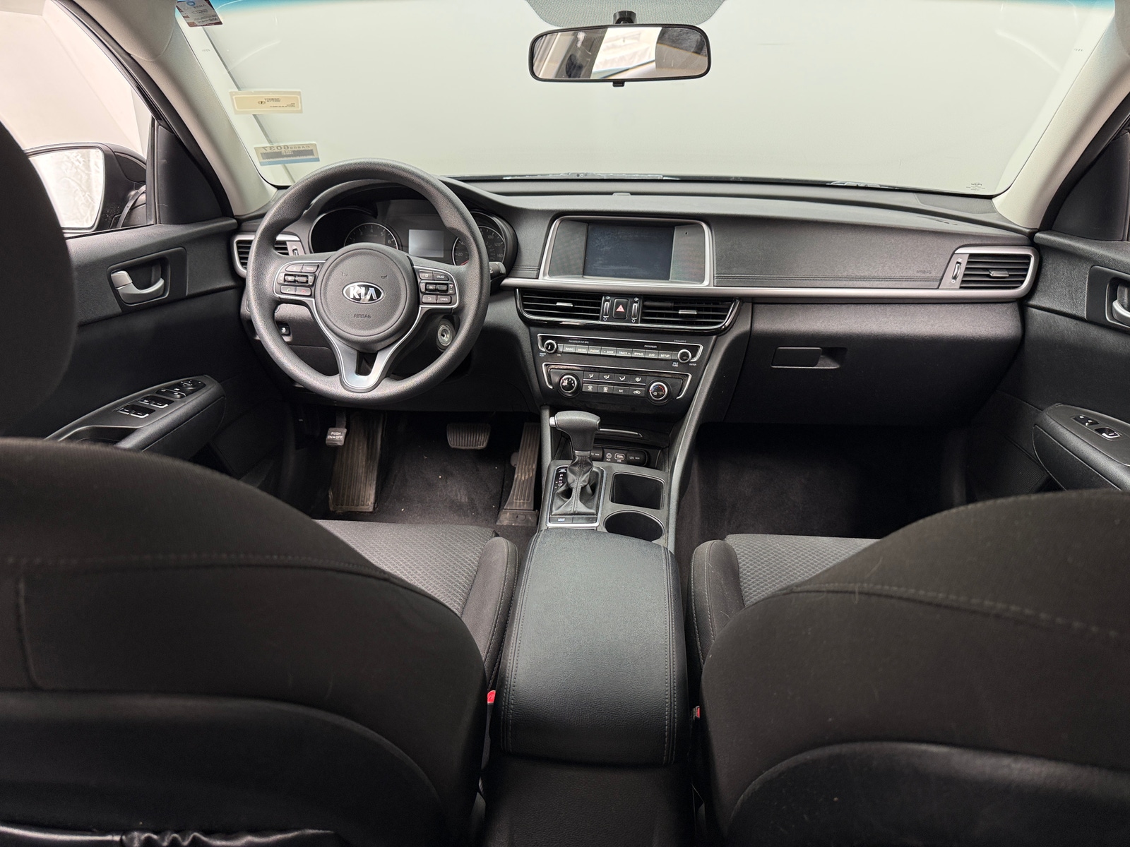 Thumbnail: 2018 Kia Optima - 3