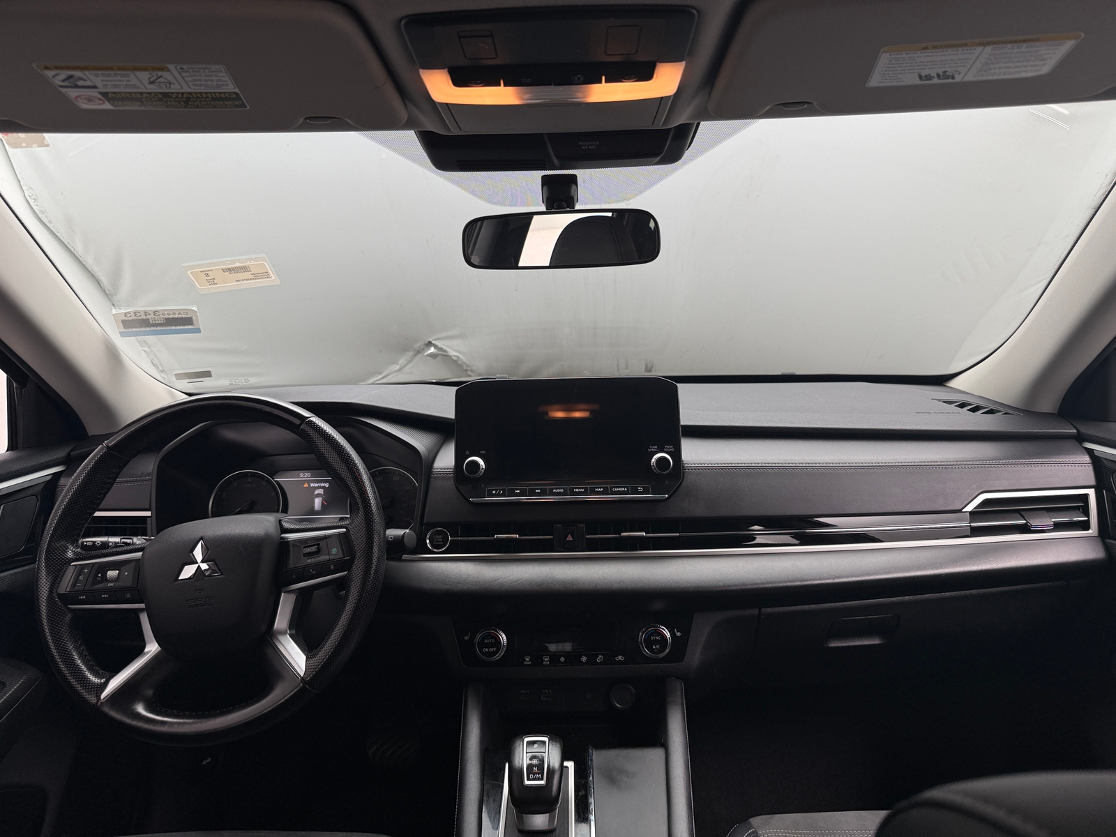Thumbnail: 2024 Mitsubishi Outlander - 2