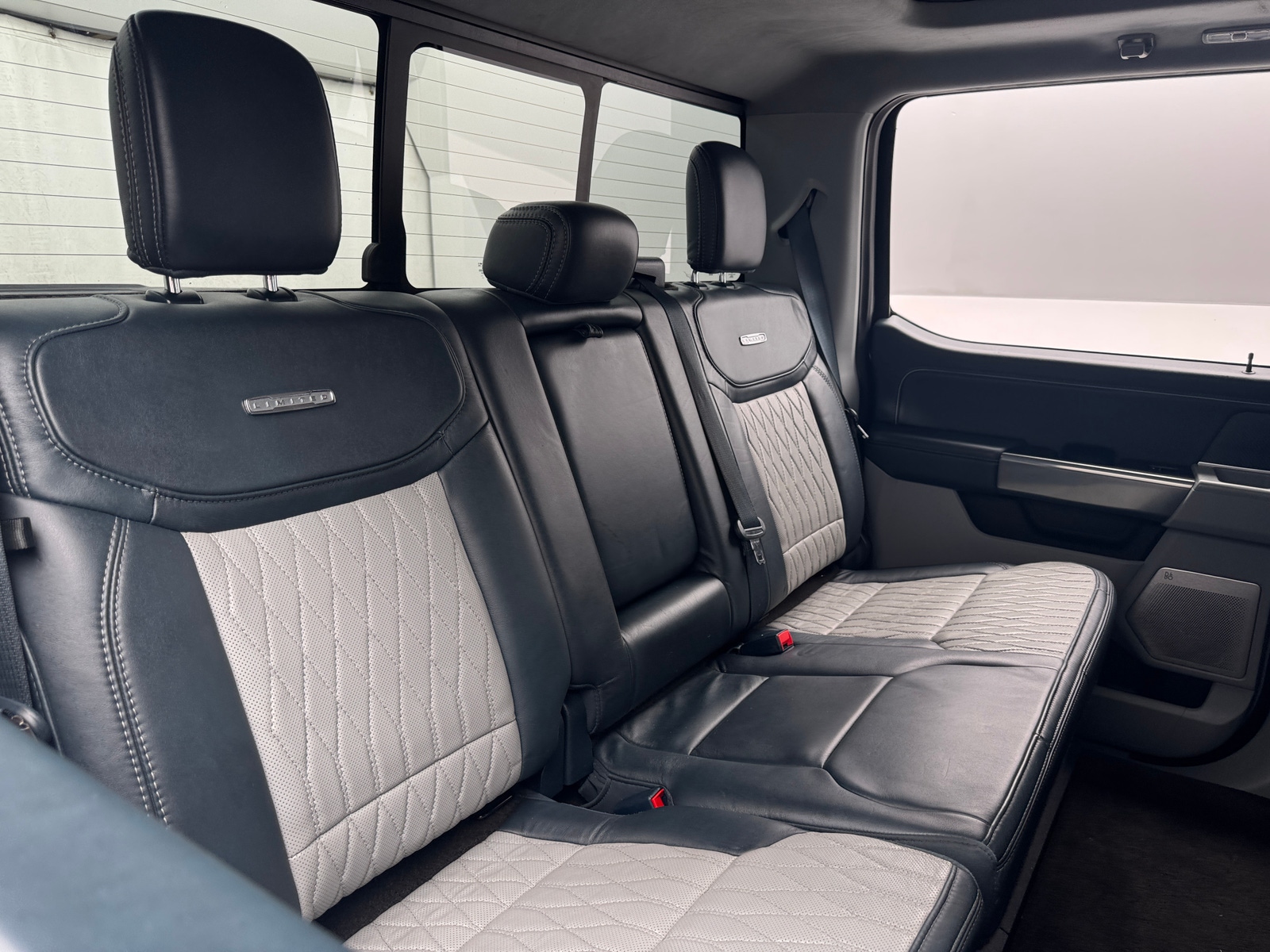 Thumbnail: 2023 Ford Econoline - 5
