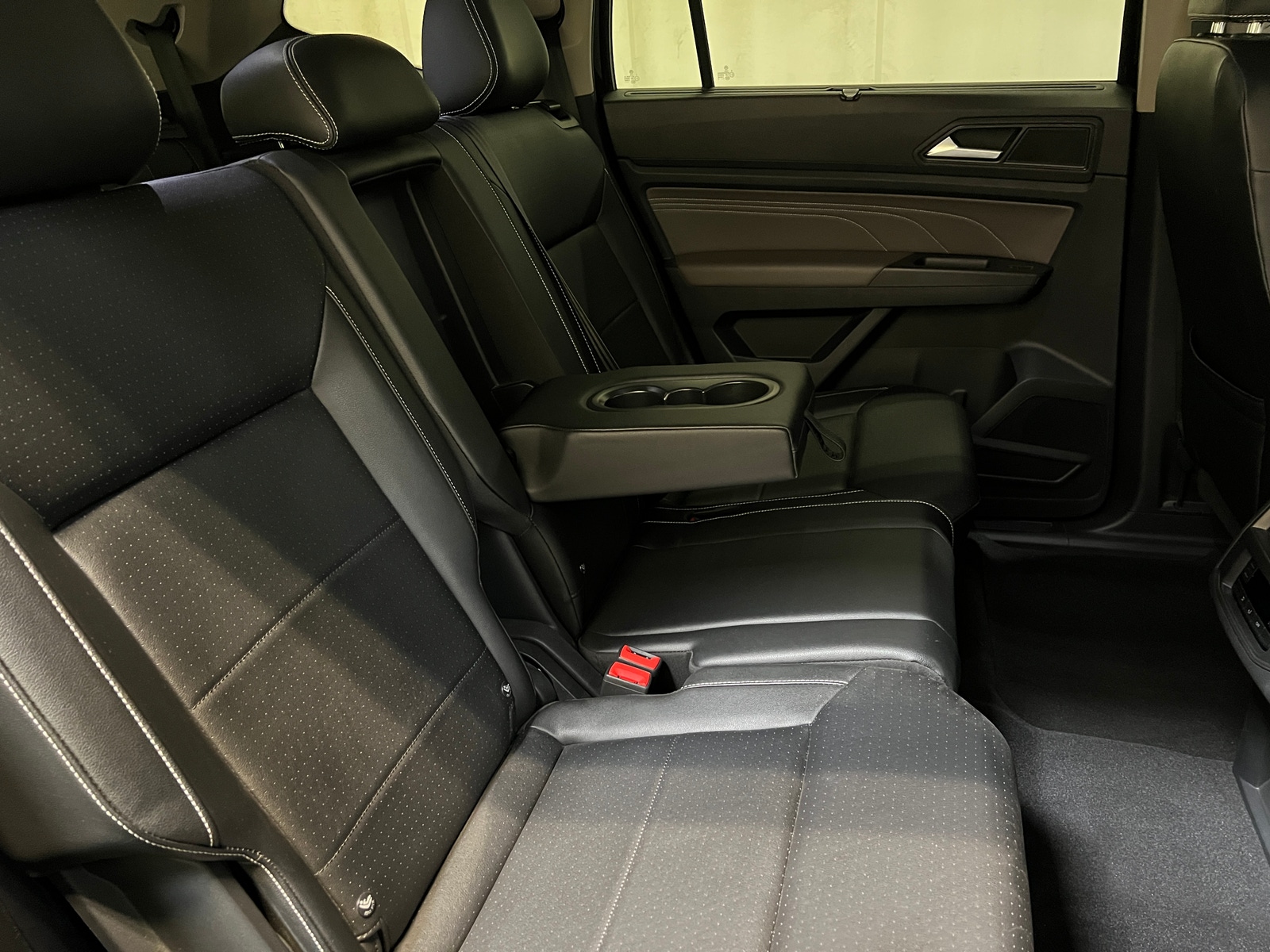 Thumbnail: 2022 Volkswagen Atlas - 5