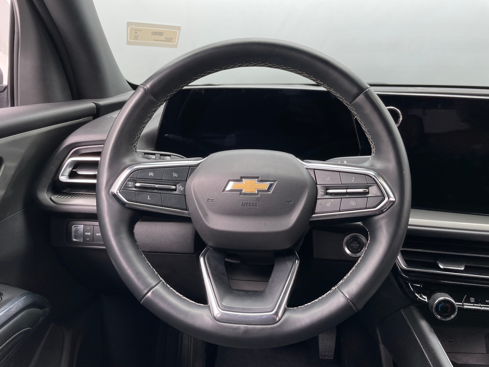 Thumbnail: 2024 Chevrolet Traverse - 5