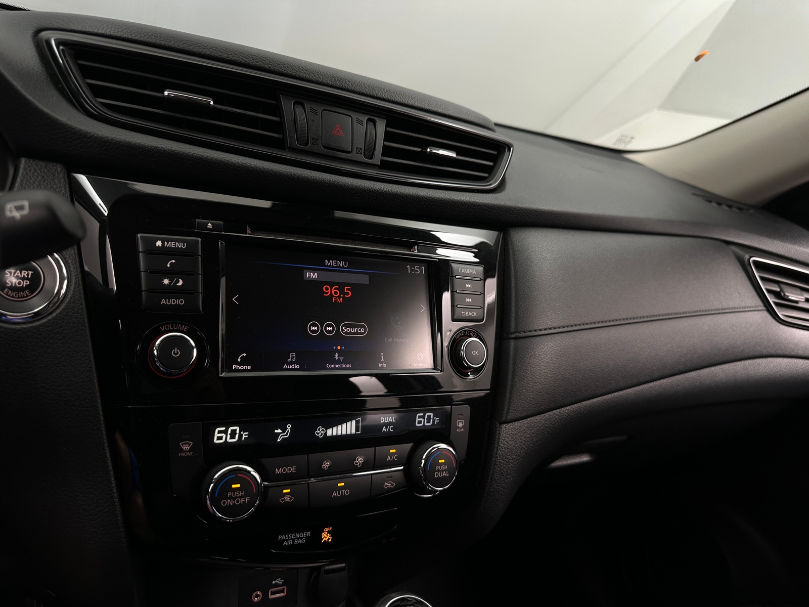 Thumbnail: 2020 Nissan Rogue - 4