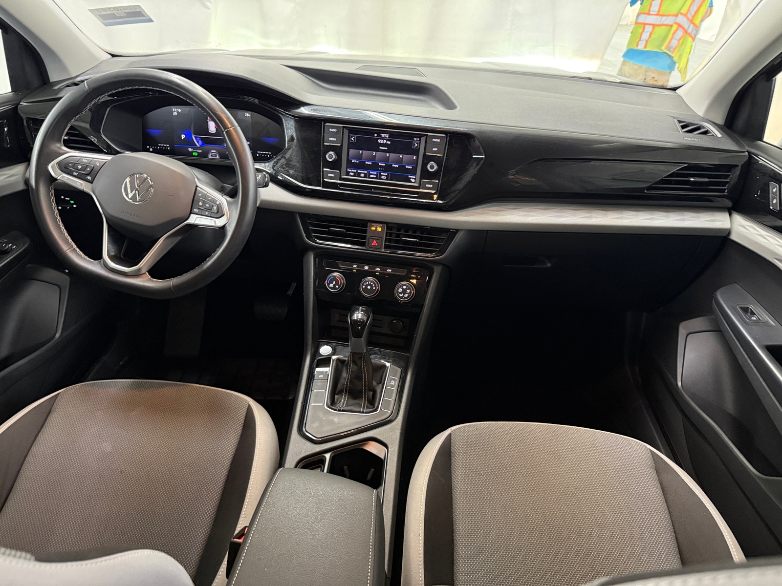 Thumbnail: 2024 Volkswagen Taos - 3