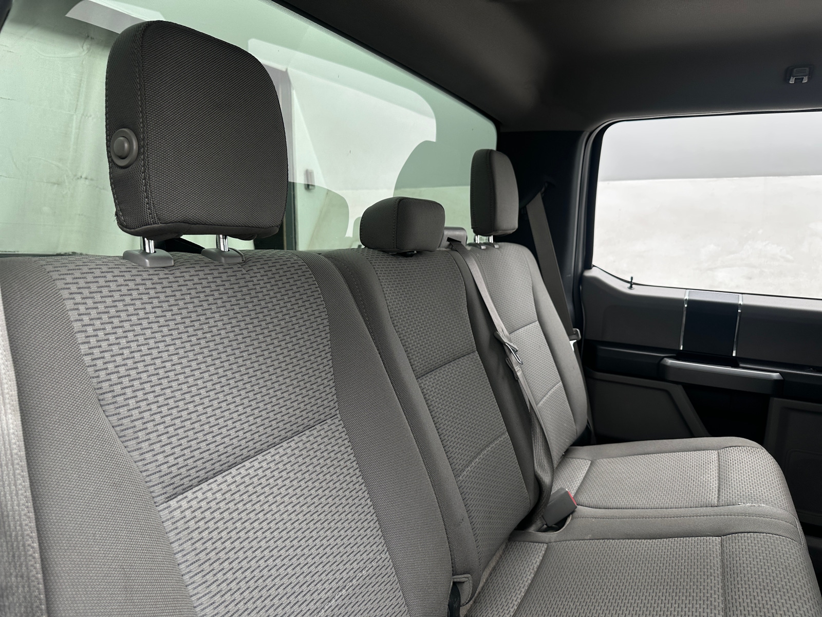 Thumbnail: 2017 Ford Econoline - 6