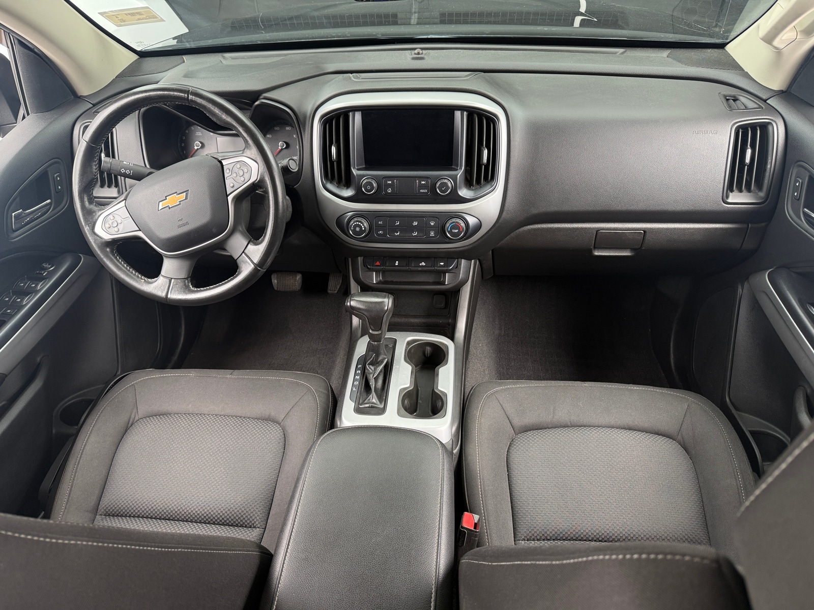 Thumbnail: 2019 Chevrolet Colorado - 3