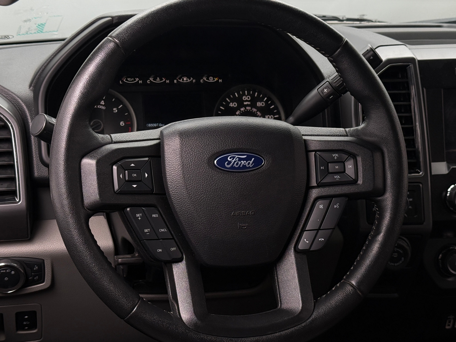 Thumbnail: 2020 Ford Econoline - 5