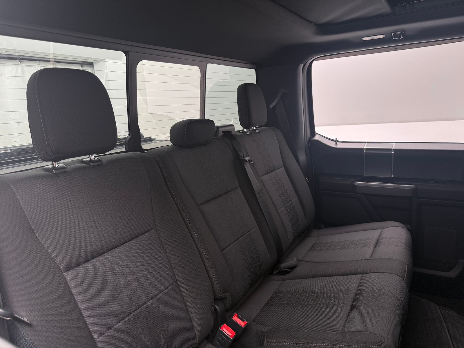 Thumbnail: 2020 Ford Econoline - 6