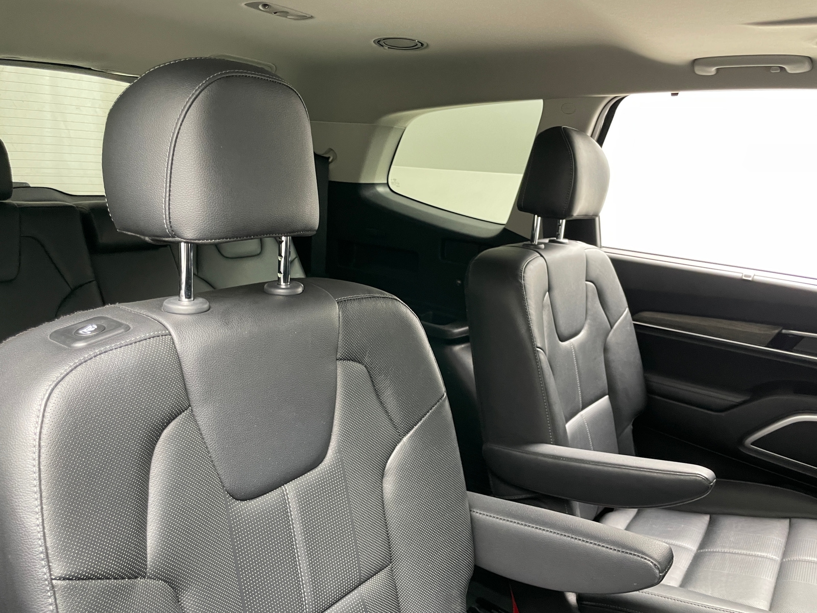 Thumbnail: 2021 Kia Telluride - 5