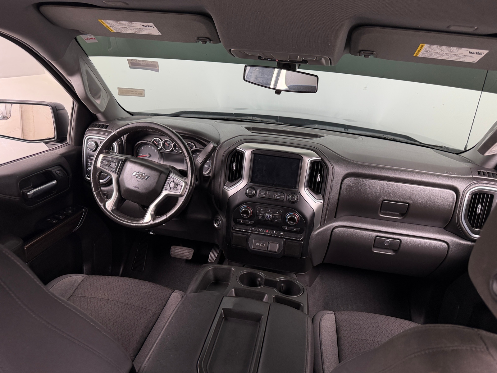 Thumbnail: 2020 Chevrolet Silverado 1500 - 3