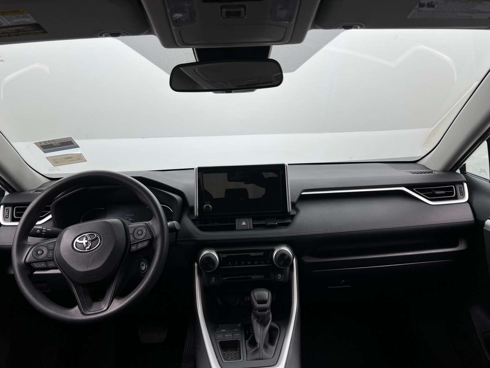 Thumbnail: 2025 Toyota RAV4 - 3