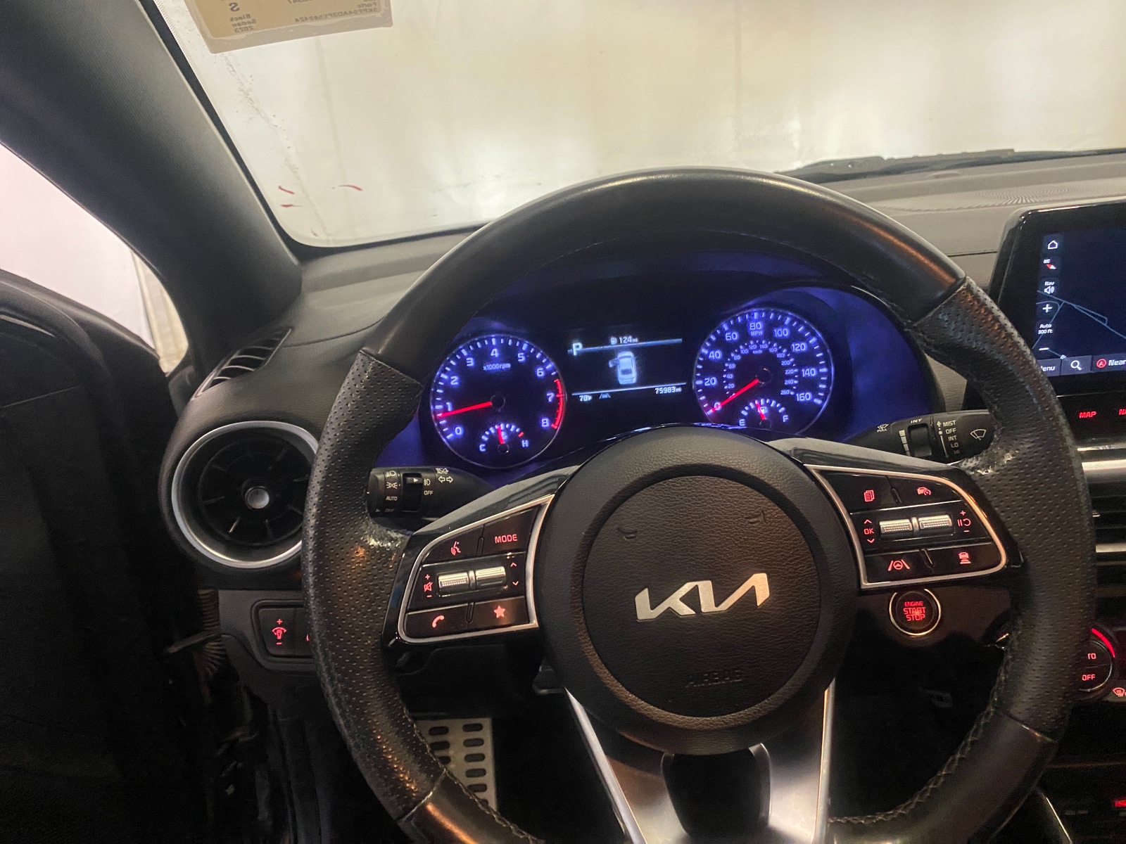 Thumbnail: 2023 Kia Forte - 4