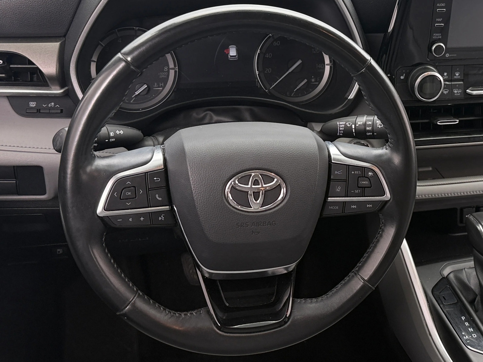 Thumbnail: 2021 Toyota Highlander - 4
