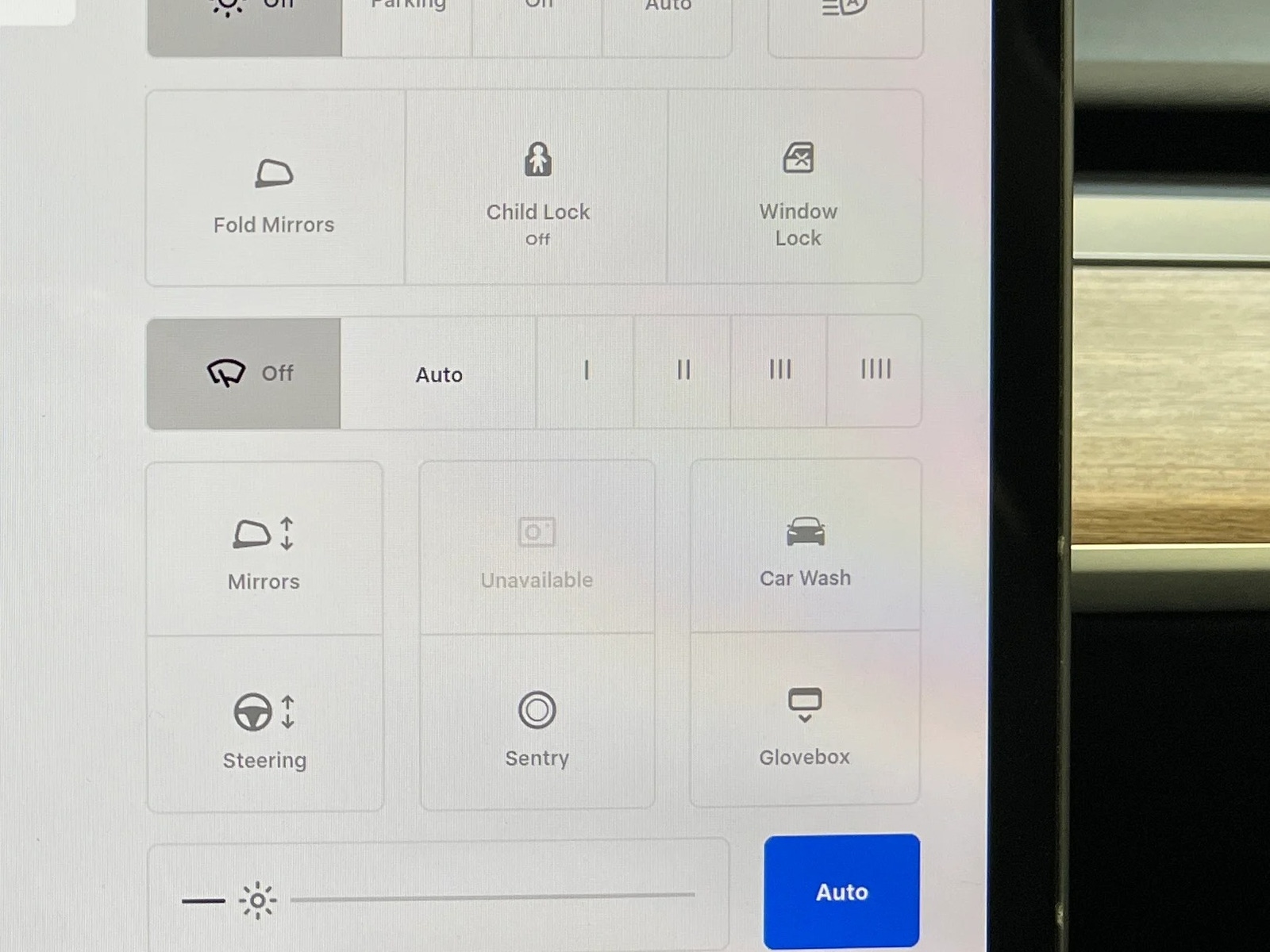 Thumbnail: 2023 Tesla Model Y - 3