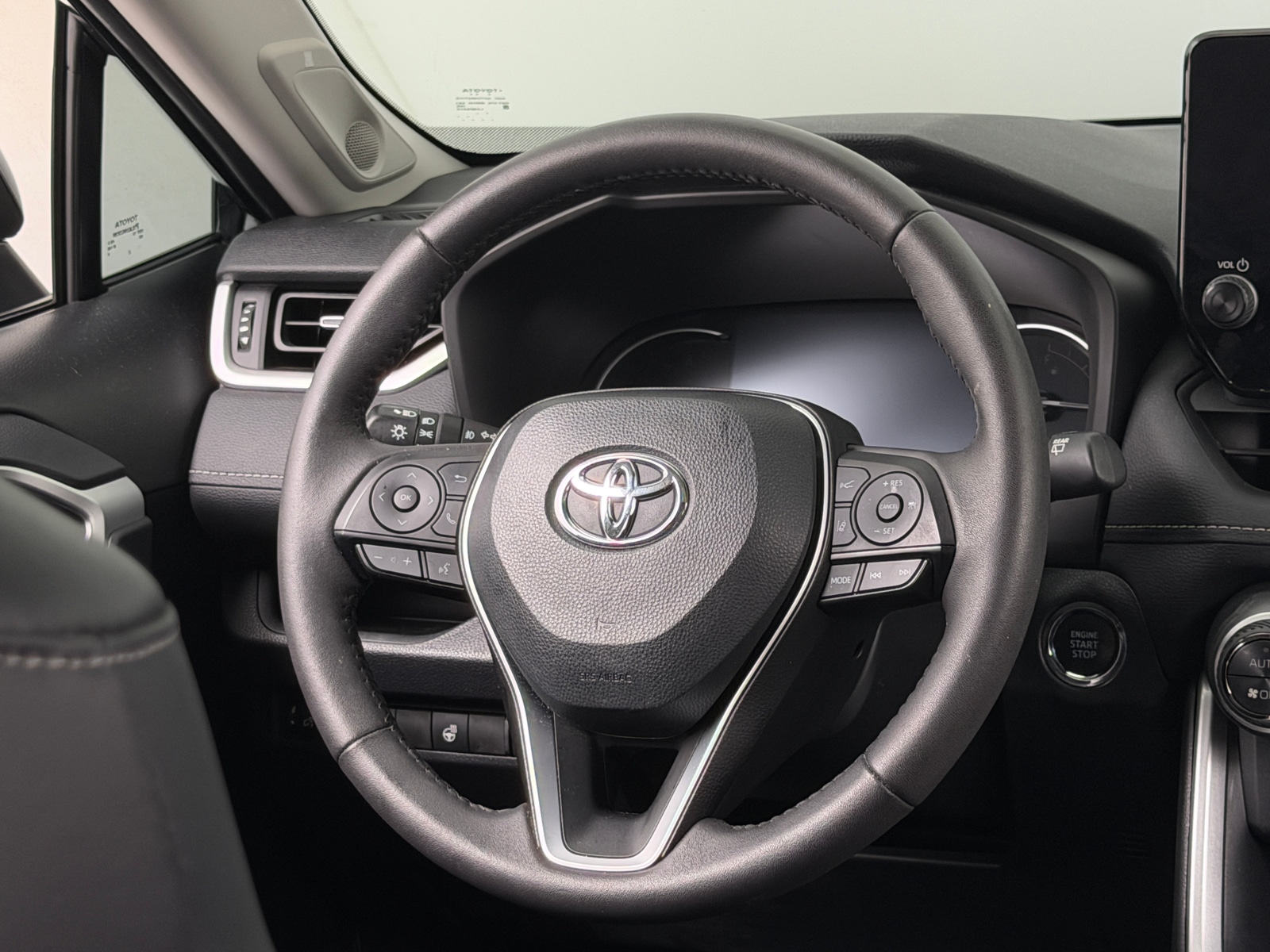 Thumbnail: 2024 Toyota RAV4 - 4