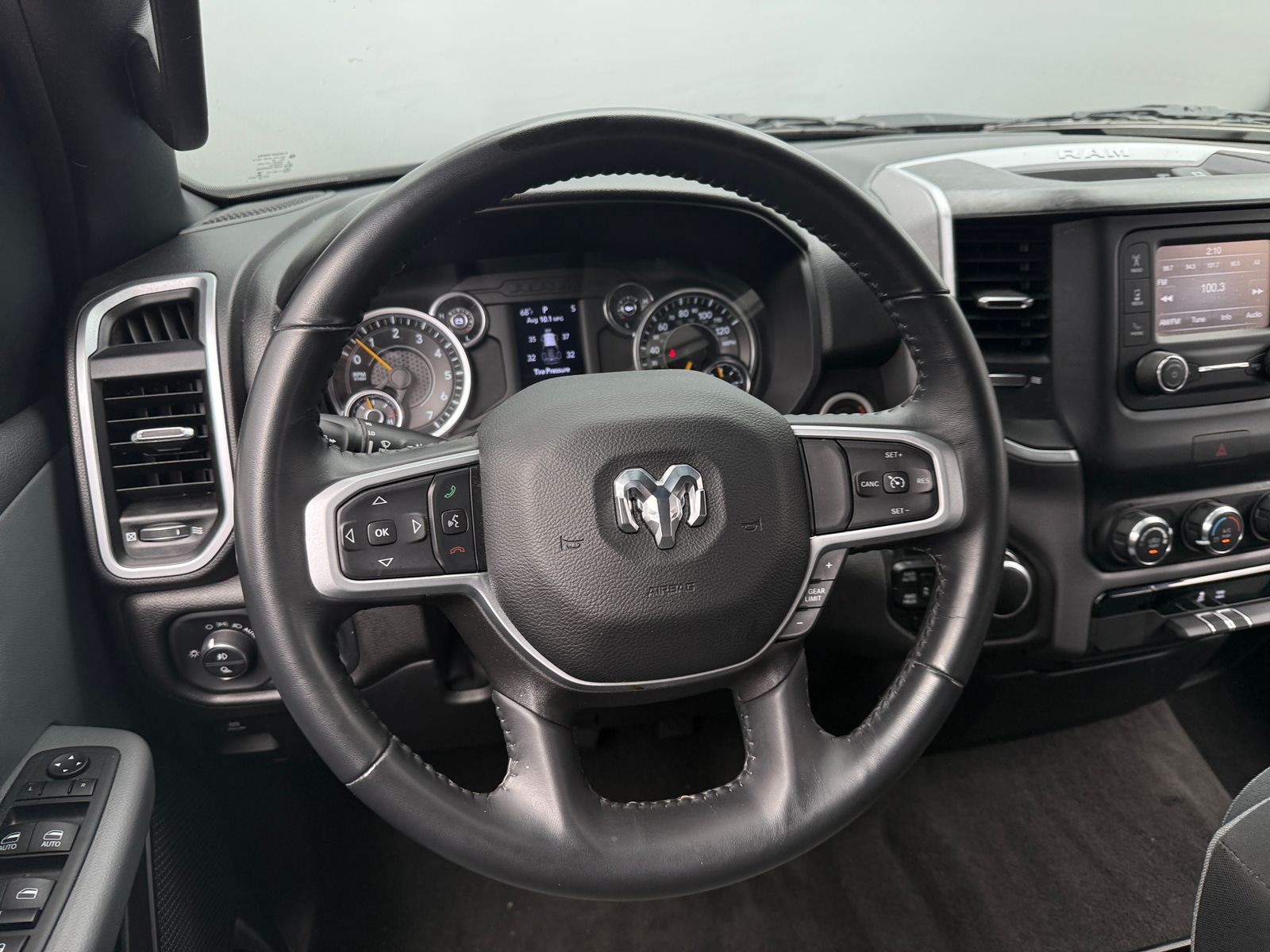 Thumbnail: 2022 RAM 1500 - 5