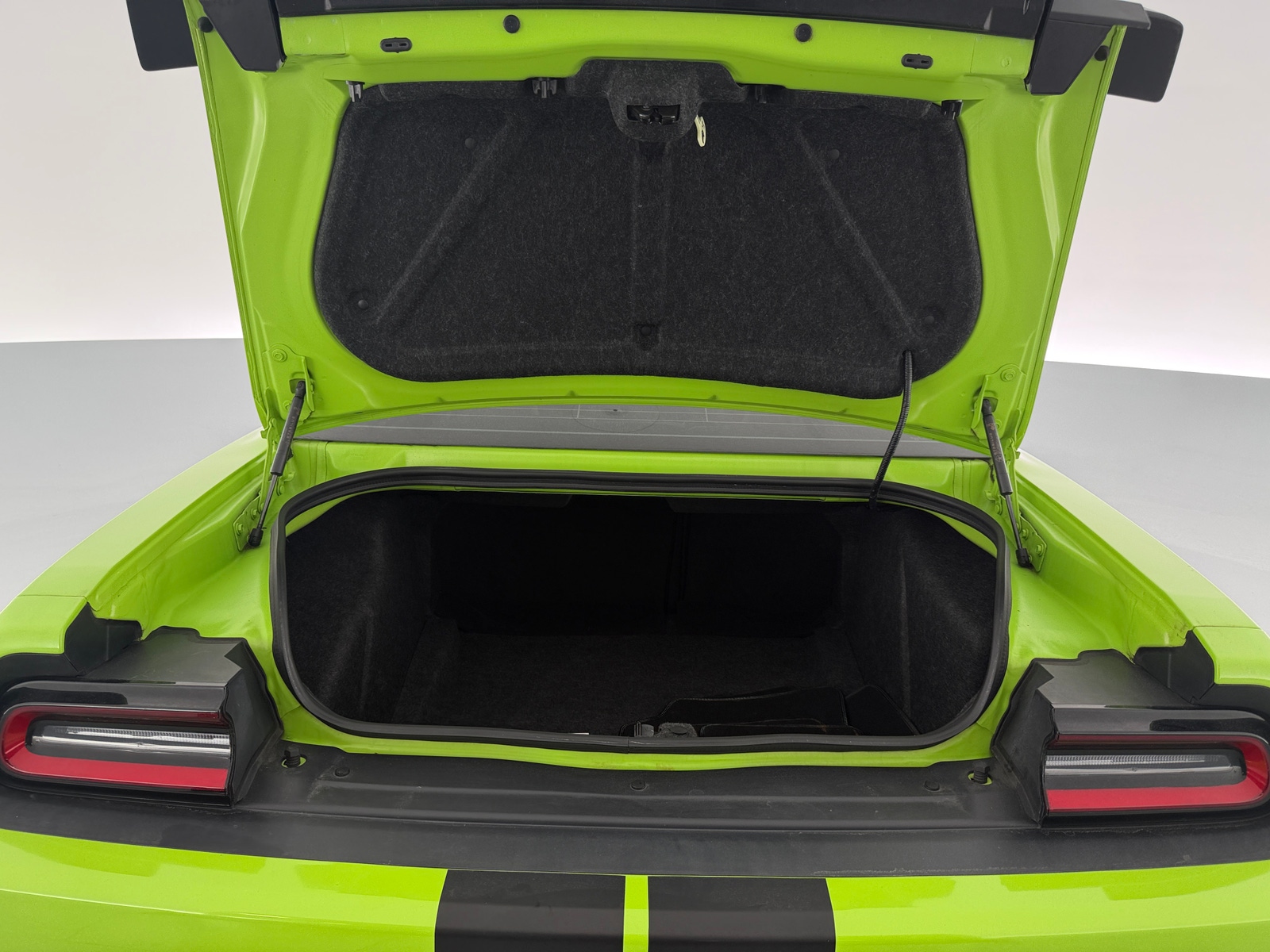 Thumbnail: 2023 Dodge Challenger - 5