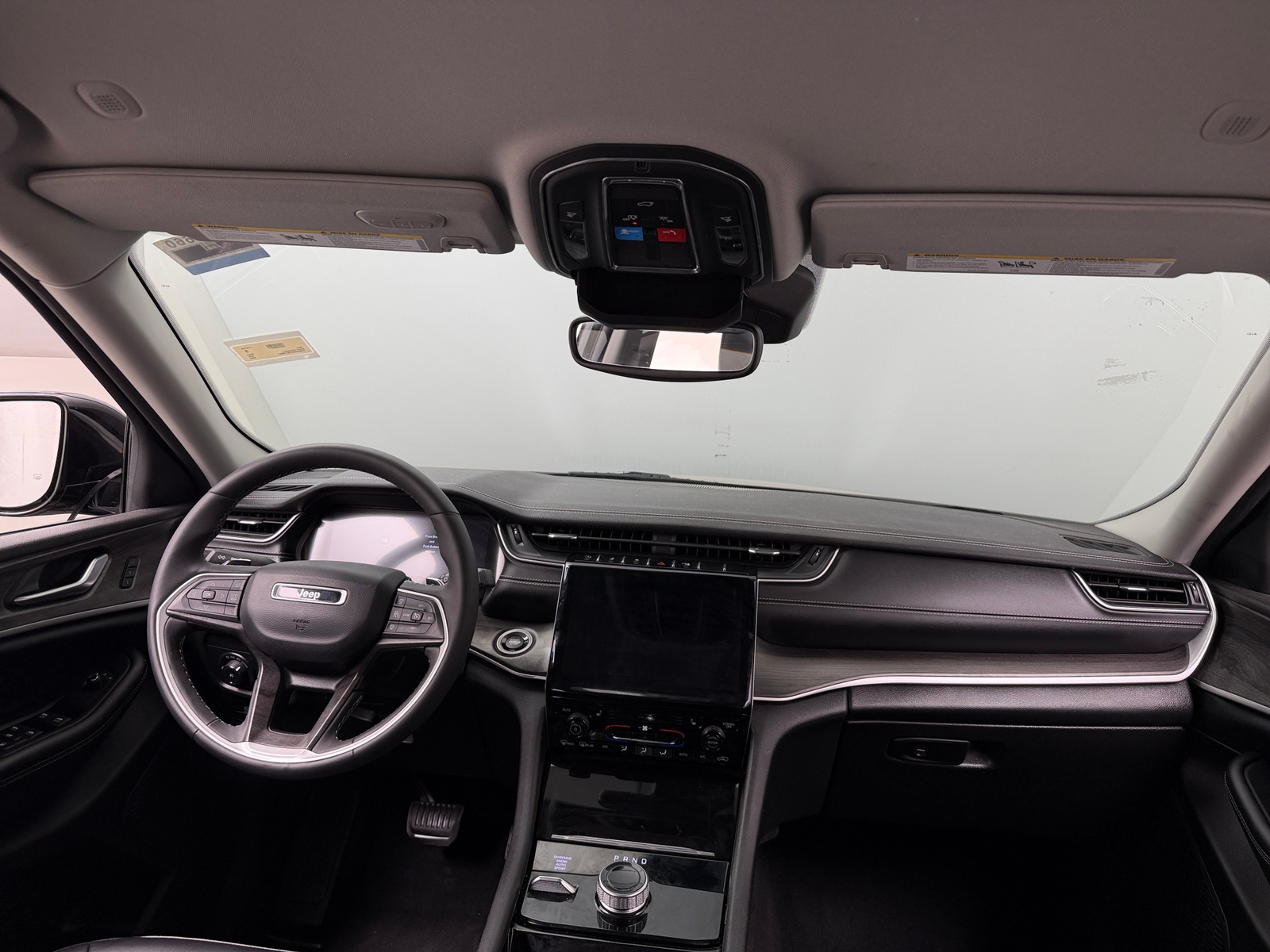 Thumbnail: 2023 Jeep Grand Cherokee L - 2