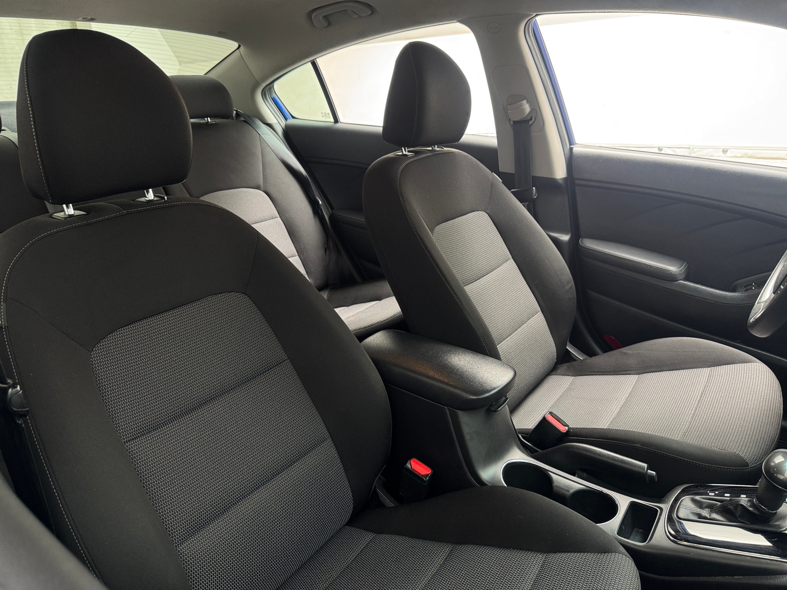 Thumbnail: 2018 Kia Forte - 2