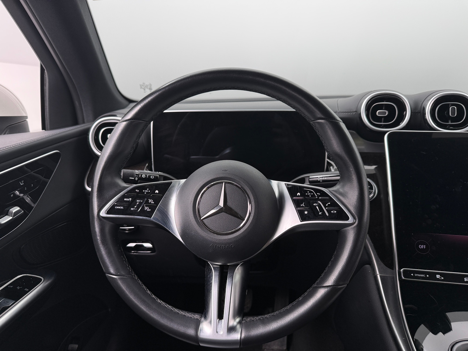 Thumbnail: 2024 Mercedes-Benz GLC - 4