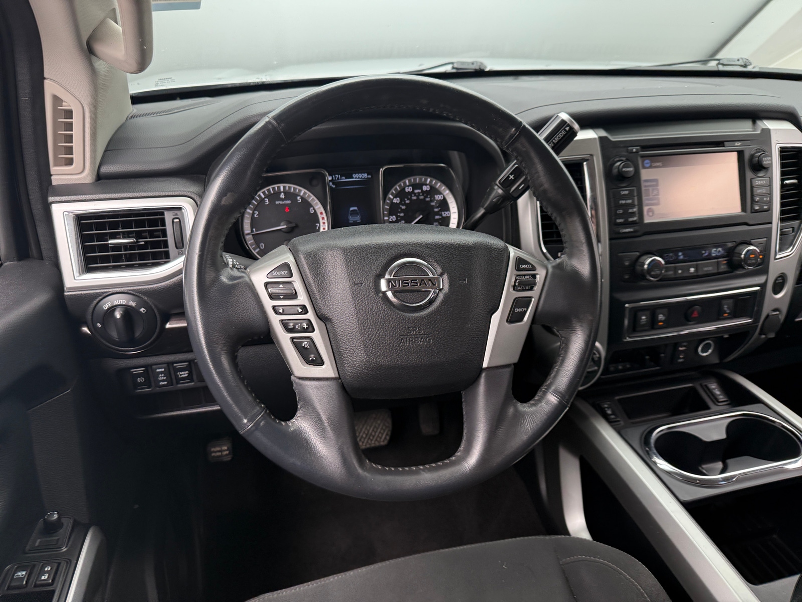 Thumbnail: 2017 Nissan Titan - 5