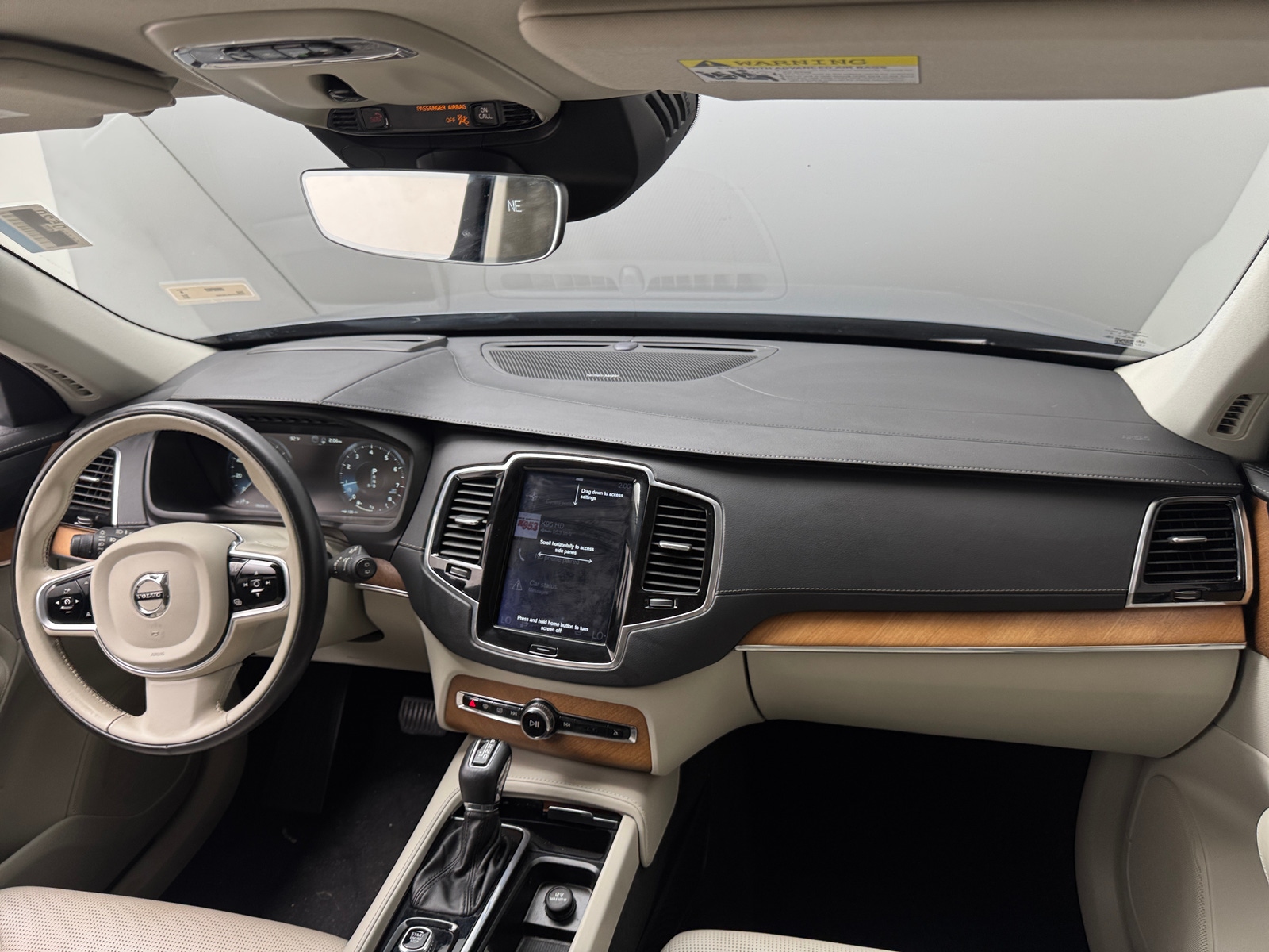 Thumbnail: 2019 Volvo XC90 - 2