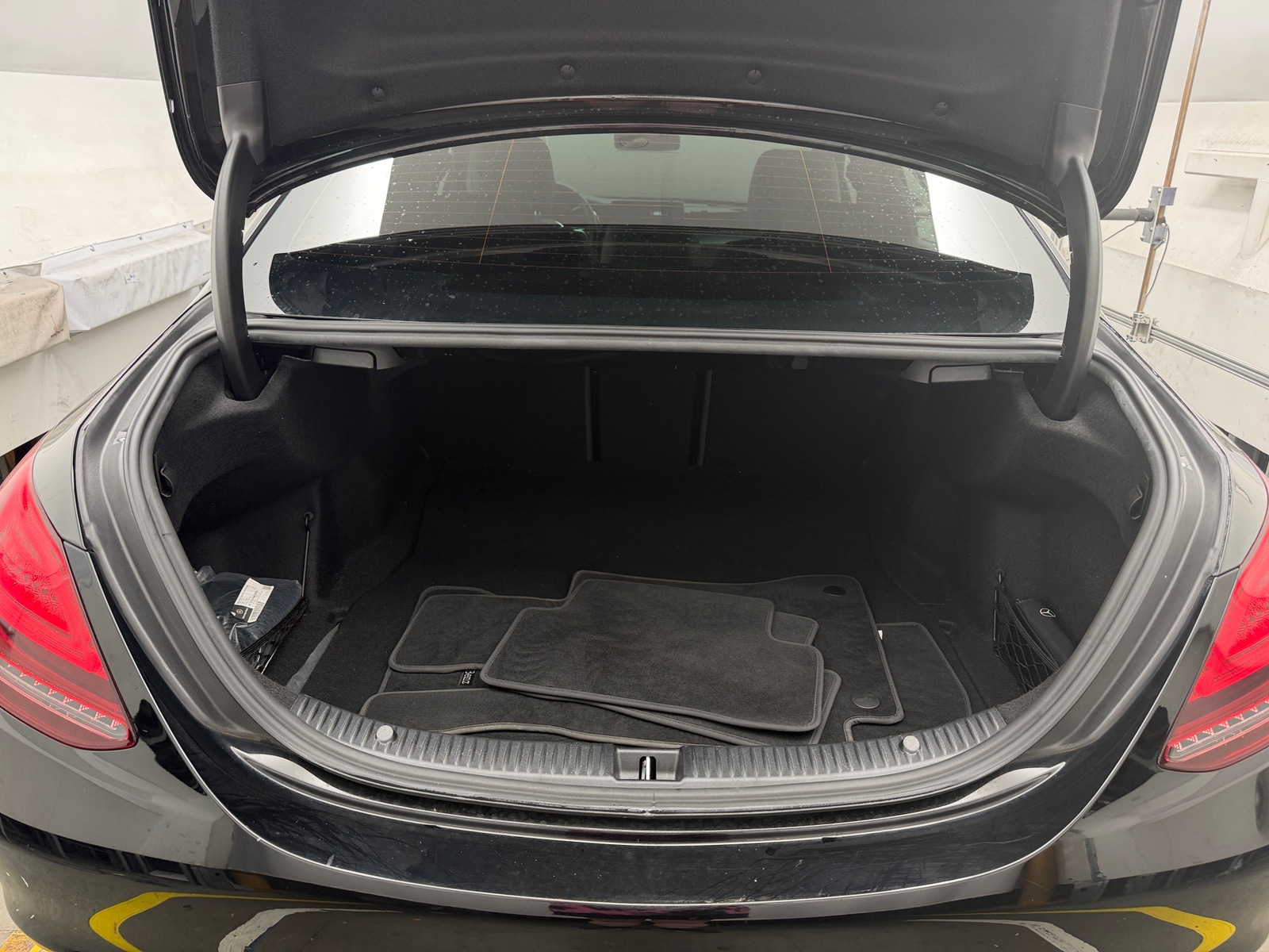 Thumbnail: 2019 Mercedes-Benz C-Class - 6
