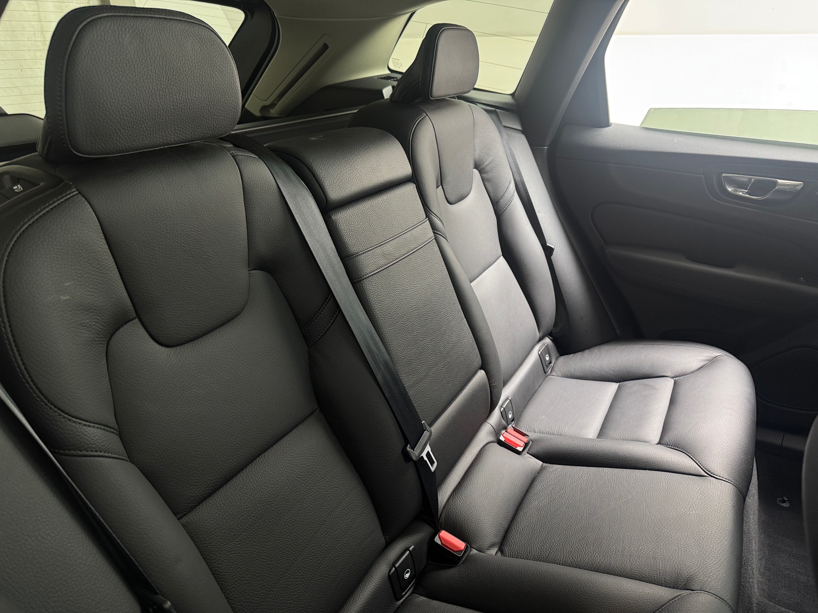 Thumbnail: 2020 Volvo XC60 - 5