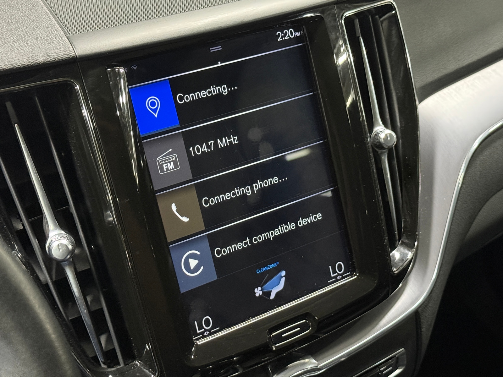 Thumbnail: 2020 Volvo XC60 - 3