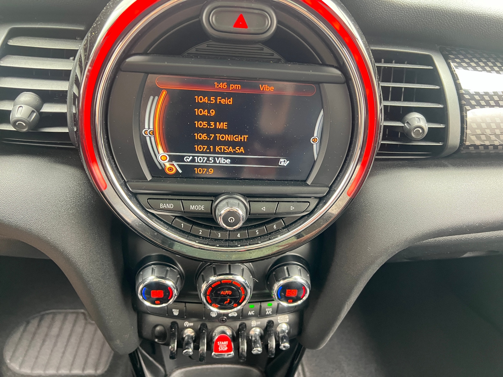 Thumbnail: 2018 MINI Cooper Hardtop - 3
