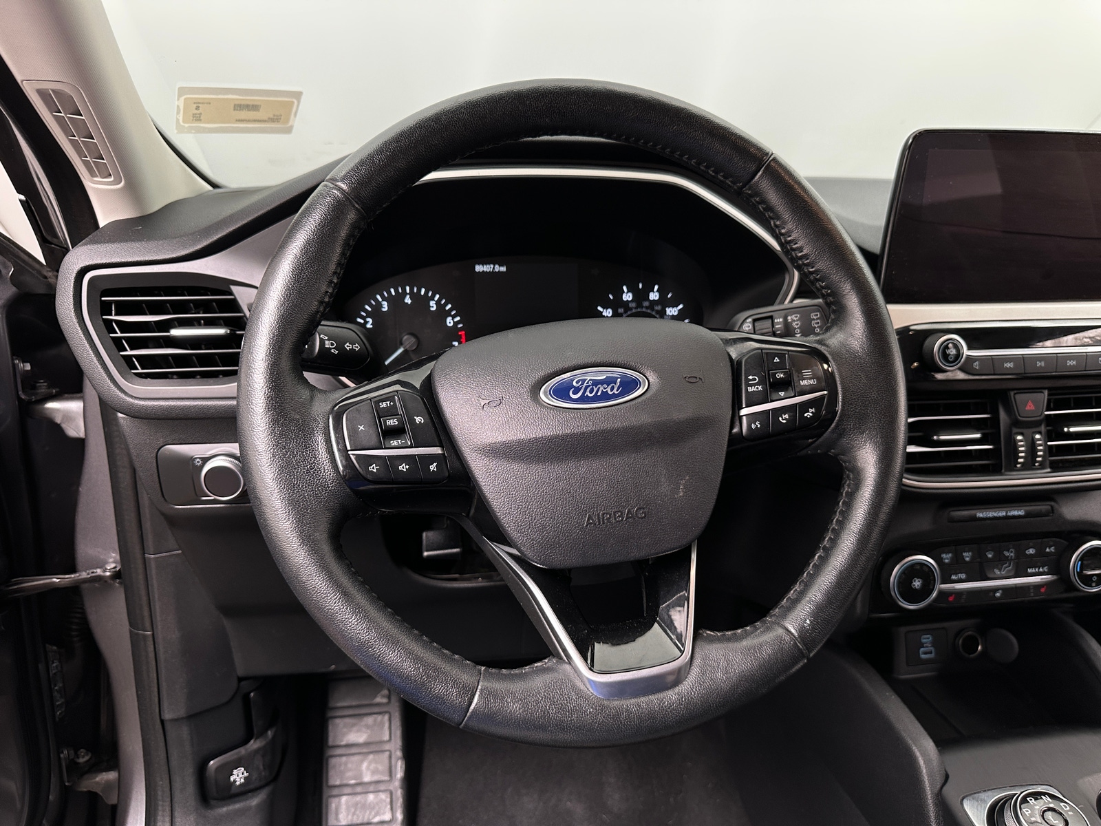 Thumbnail: 2021 Ford Escape - 5