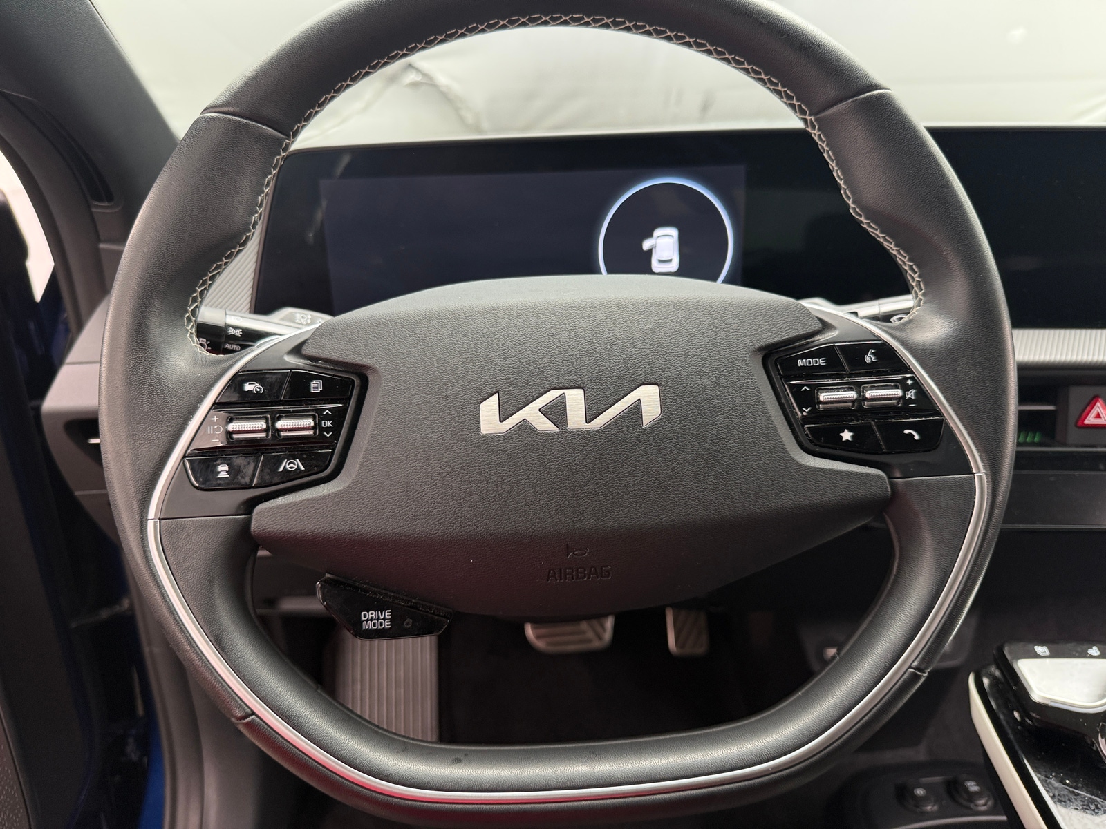 Thumbnail: 2024 Kia EV6 - 4