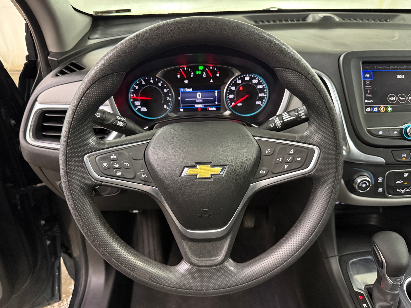 Thumbnail: 2022 Chevrolet Equinox - 5