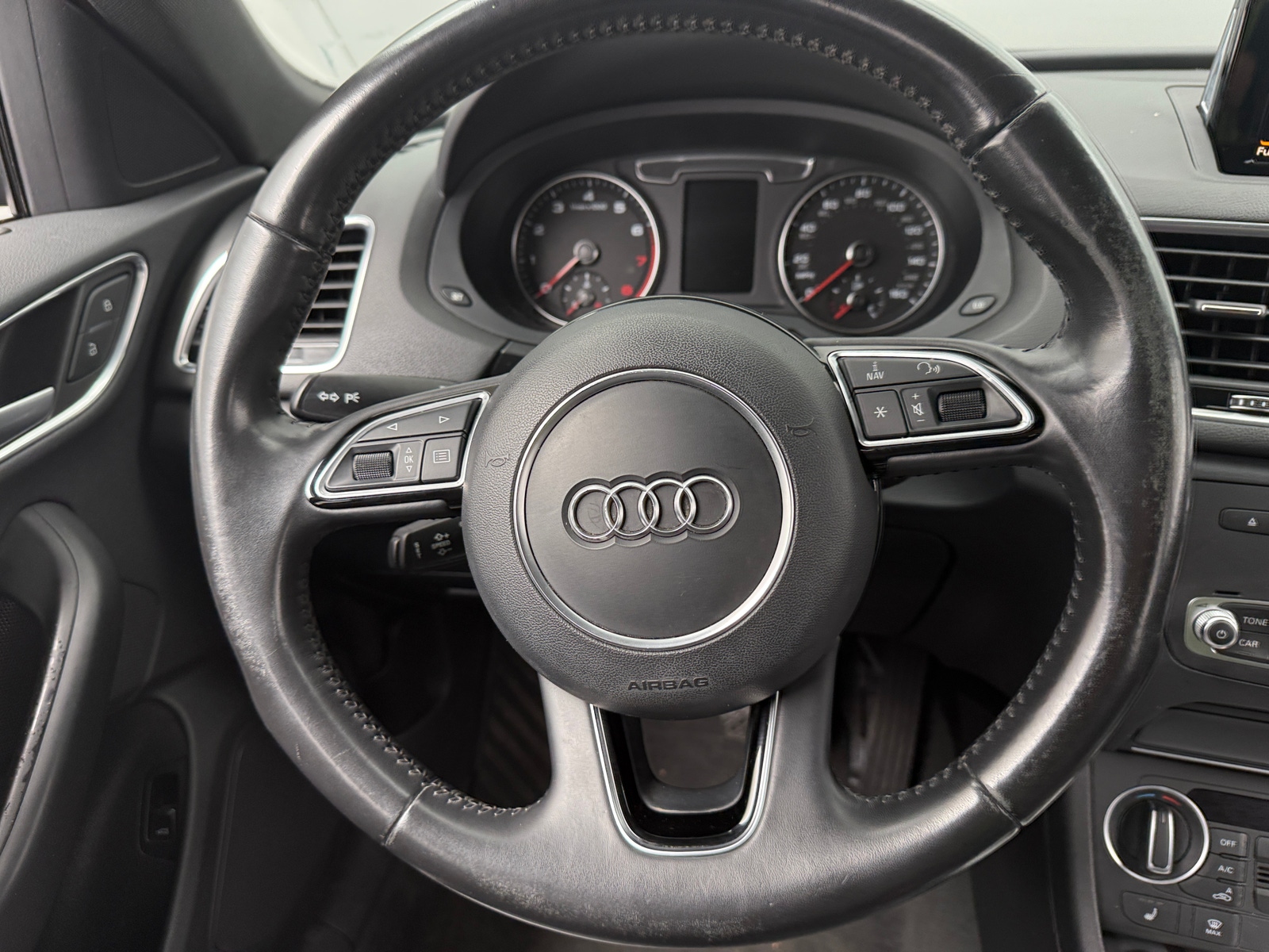 Thumbnail: 2018 Audi Q3 - 4