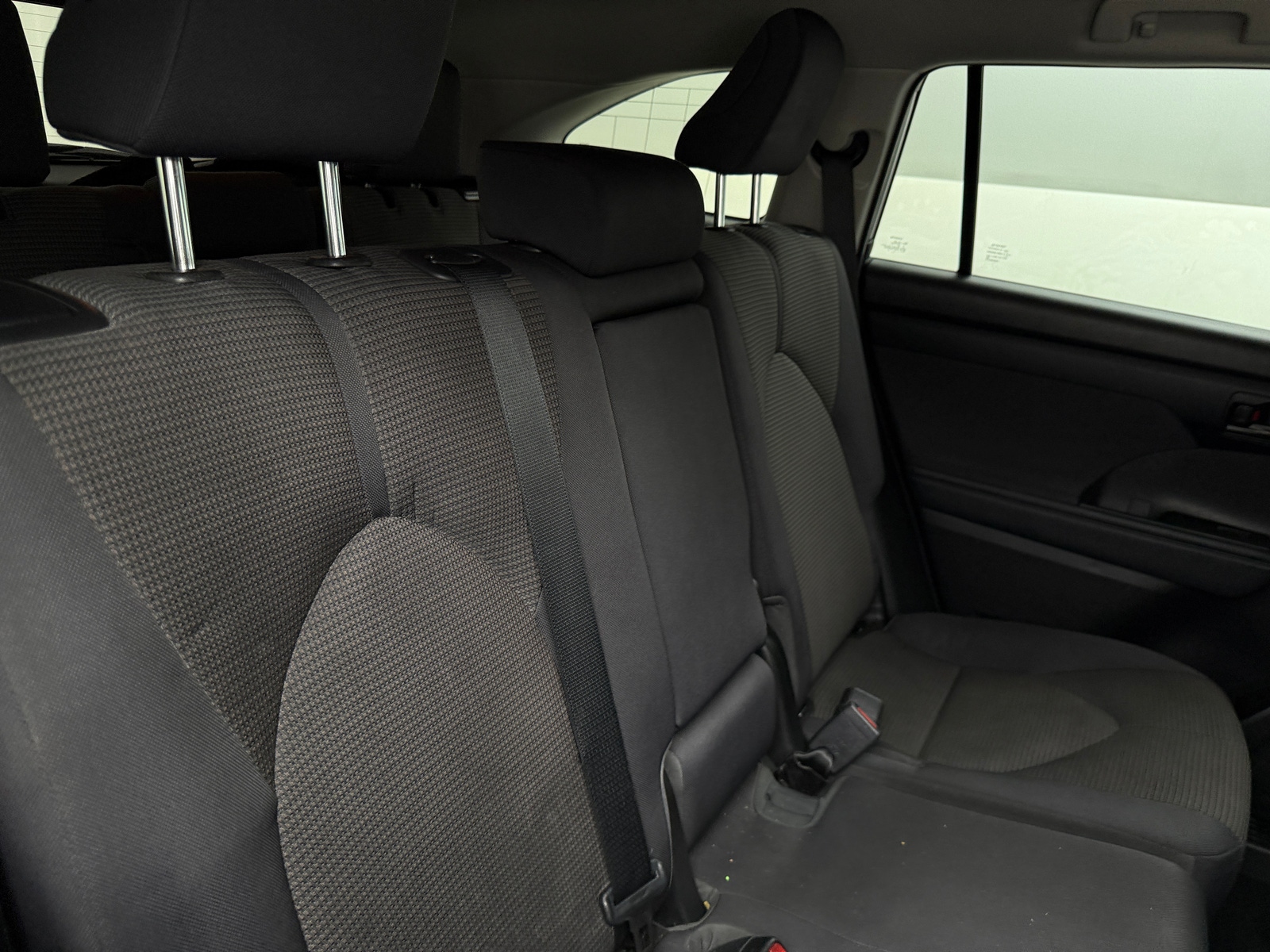 Thumbnail: 2023 Toyota Highlander - 6