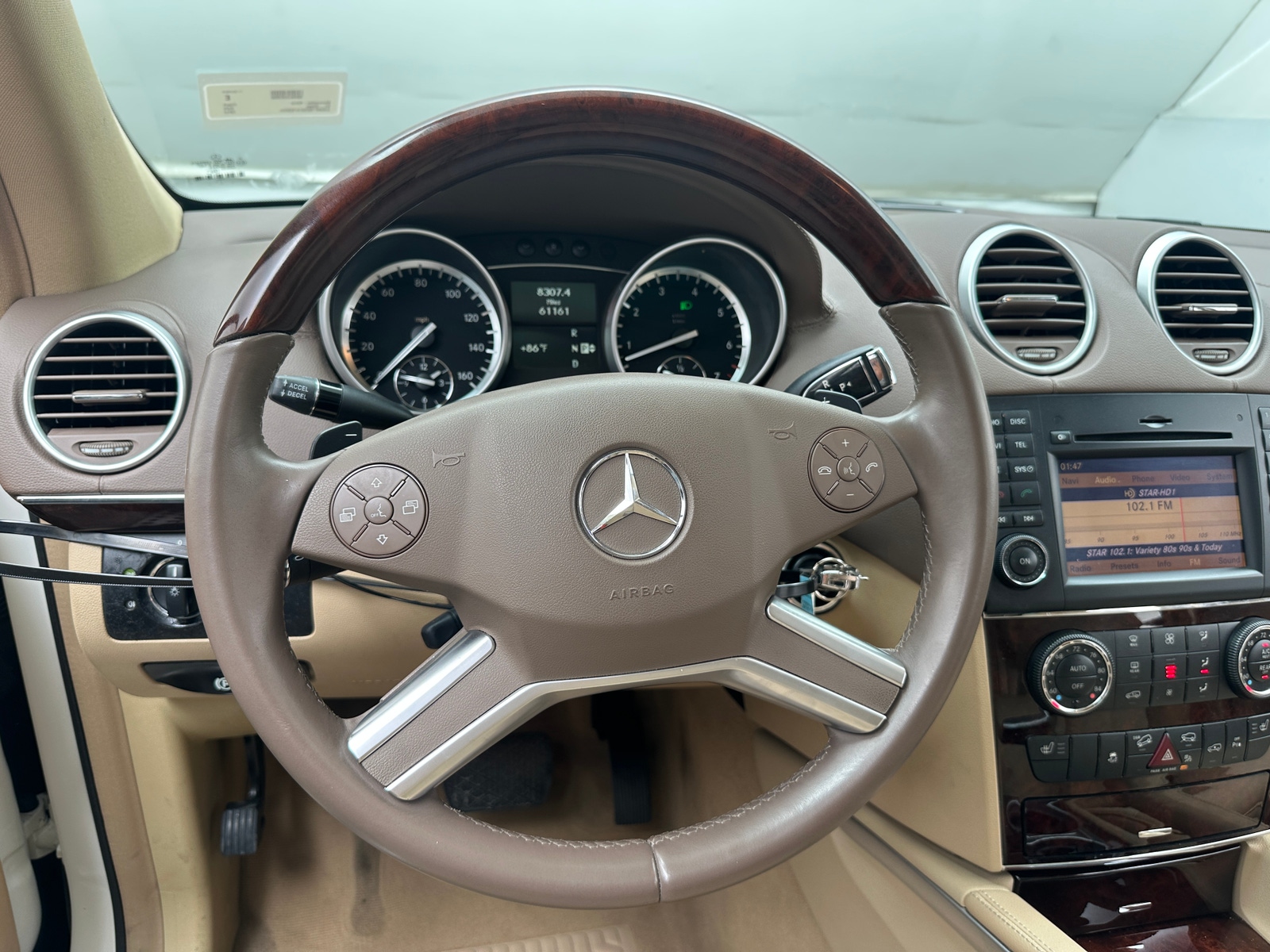 Thumbnail: 2012 Mercedes-Benz GL-Class - 4