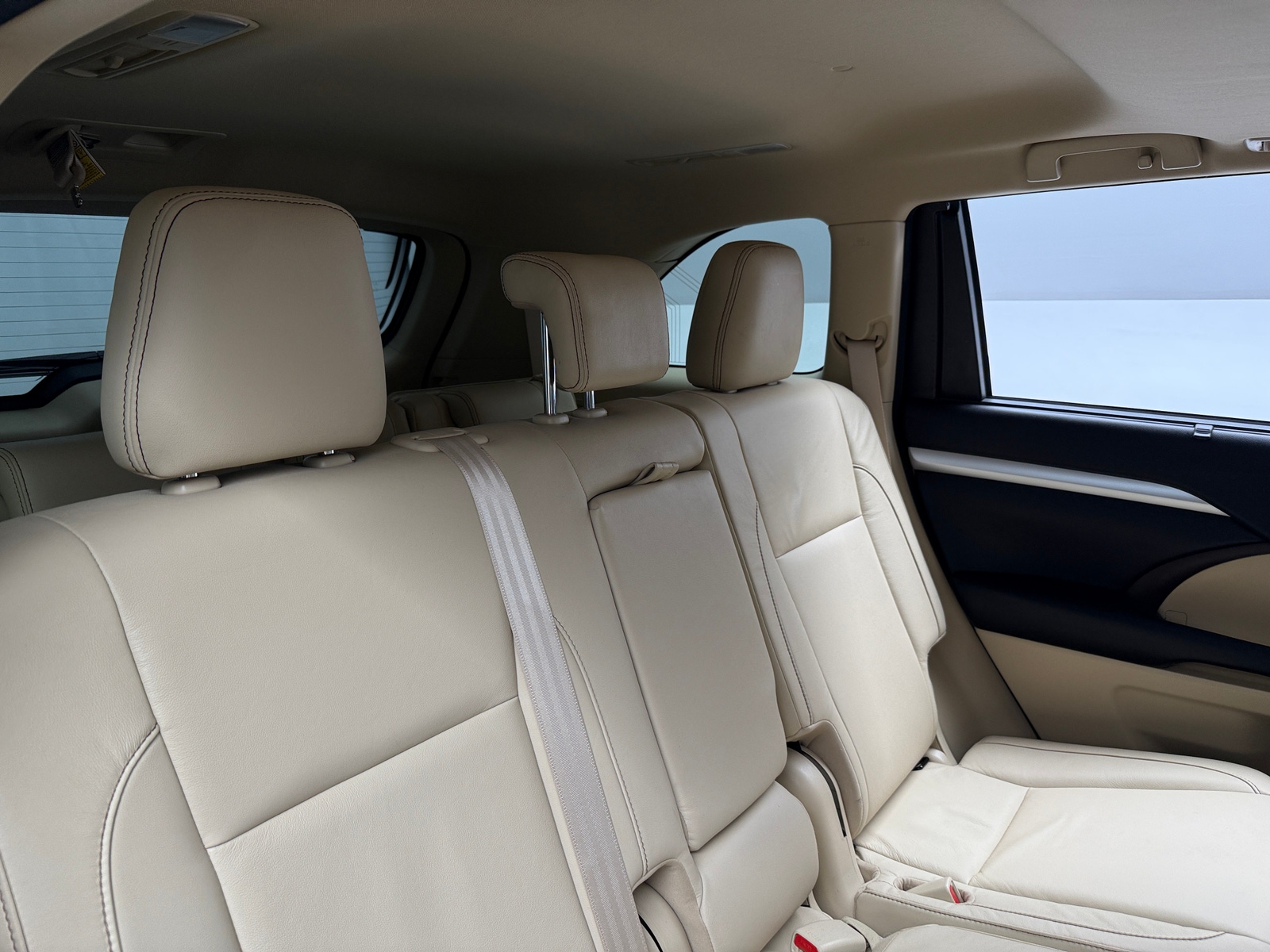 Thumbnail: 2017 Toyota Highlander - 5