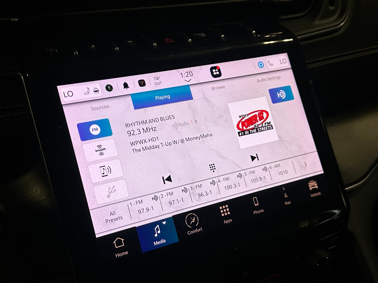 Thumbnail: 2023 Jeep Grand Cherokee - 3