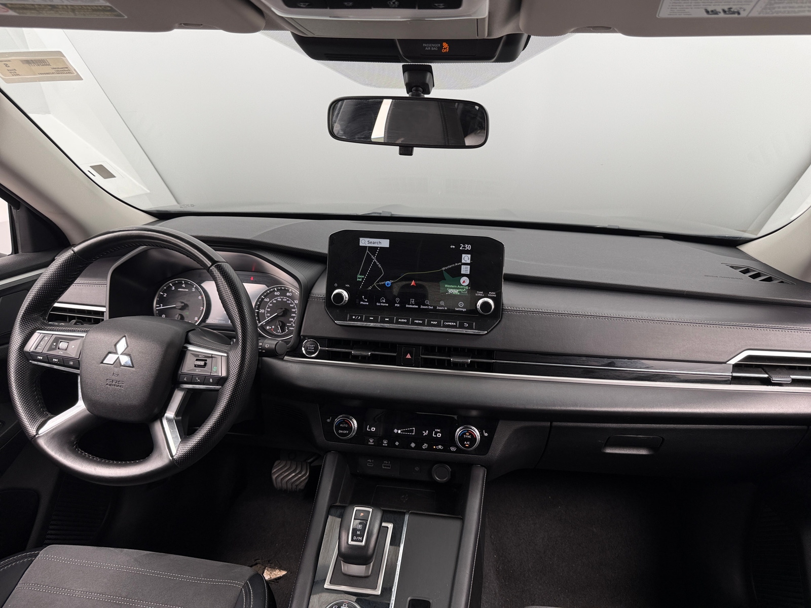 Thumbnail: 2024 Mitsubishi Outlander - 2