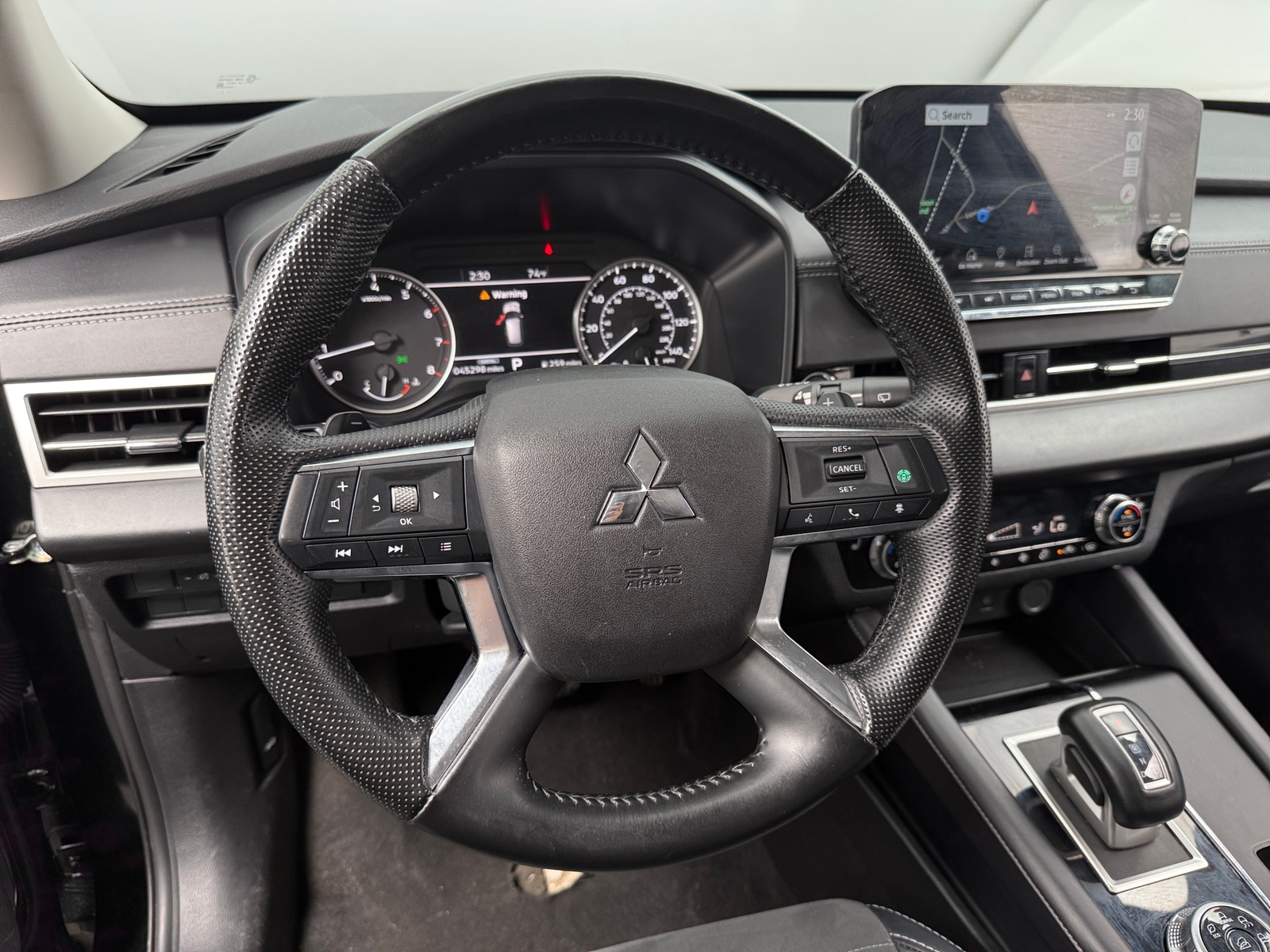 Thumbnail: 2024 Mitsubishi Outlander - 4