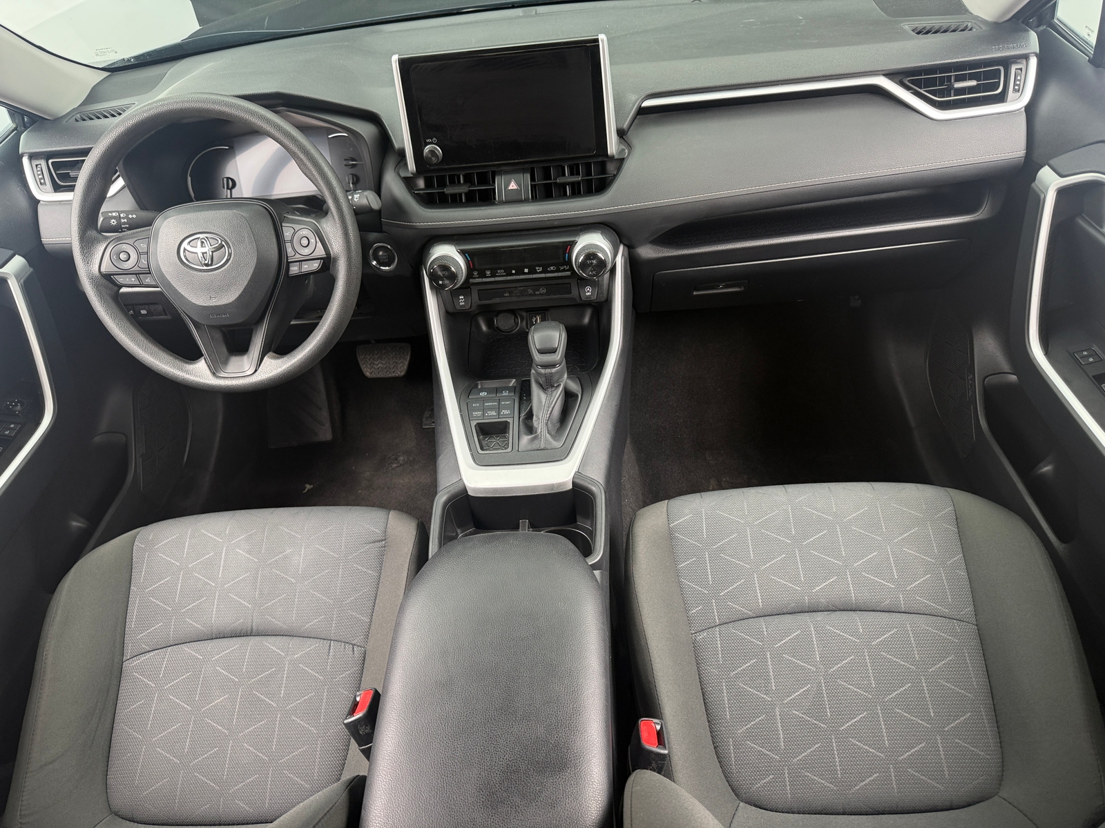 Thumbnail: 2025 Toyota RAV4 - 3