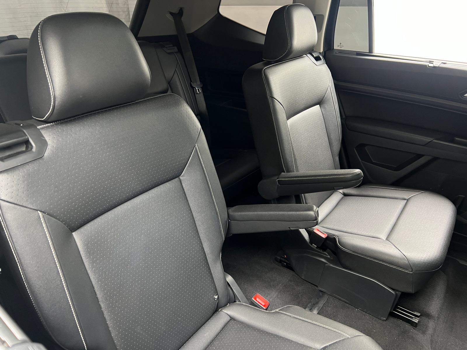Thumbnail: 2021 Volkswagen Atlas - 5