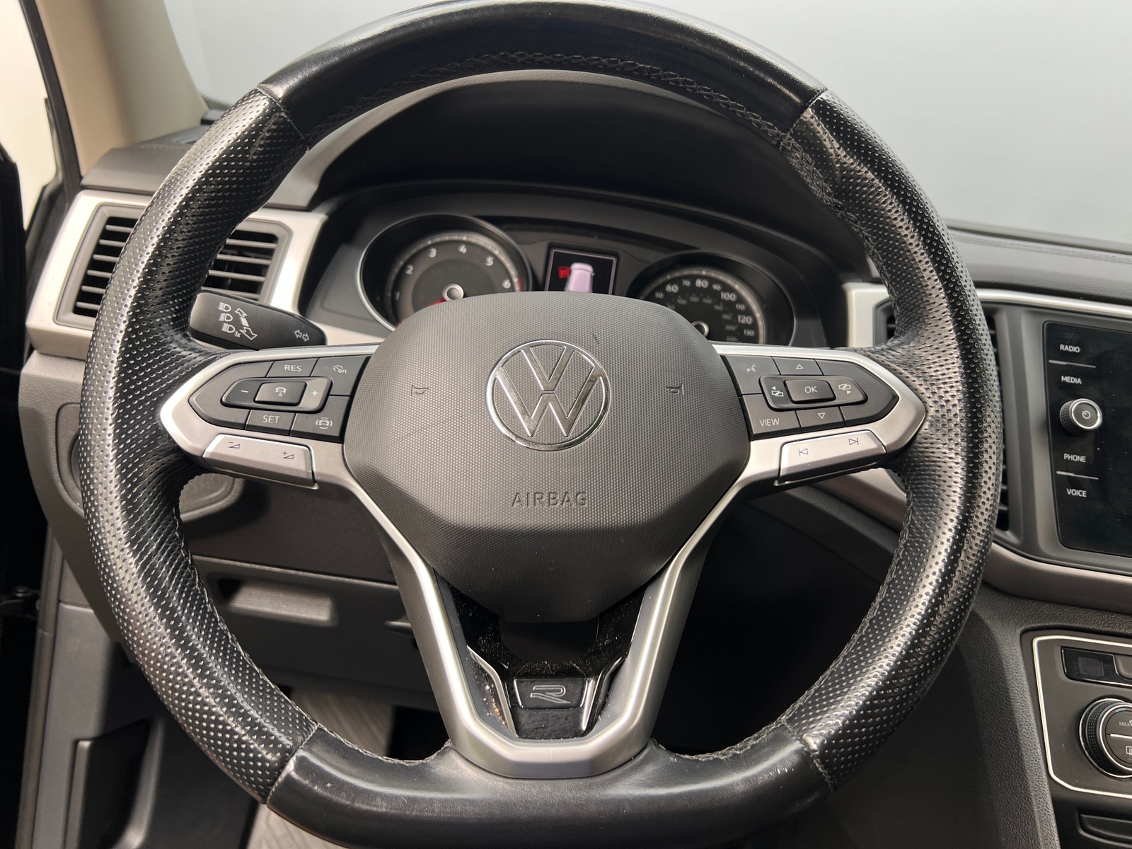 Thumbnail: 2021 Volkswagen Atlas - 4