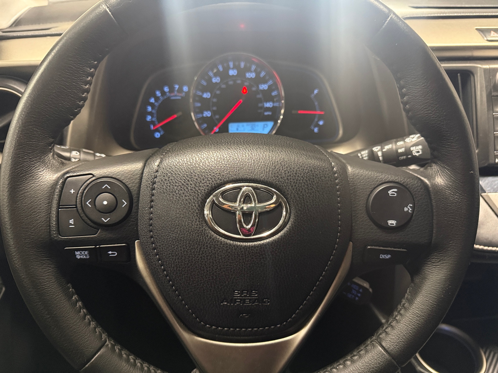 Thumbnail: 2015 Toyota RAV4 - 4